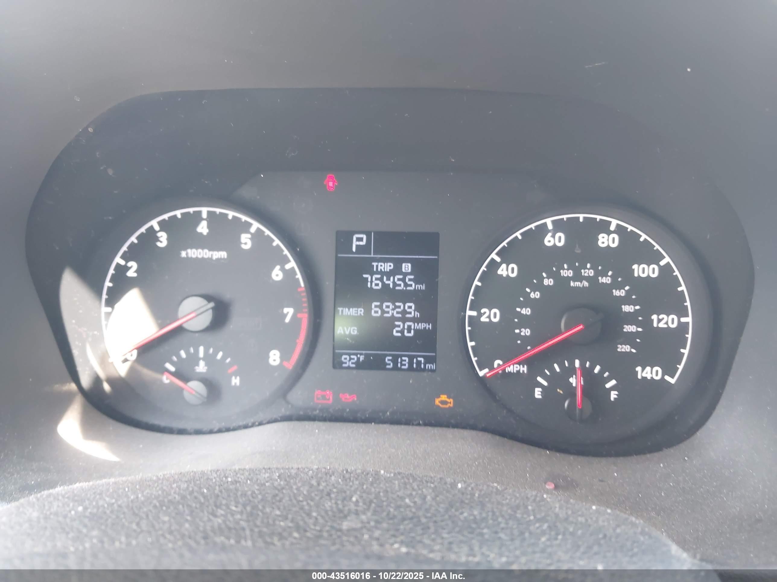 HYUNDAI ACCENT image 7