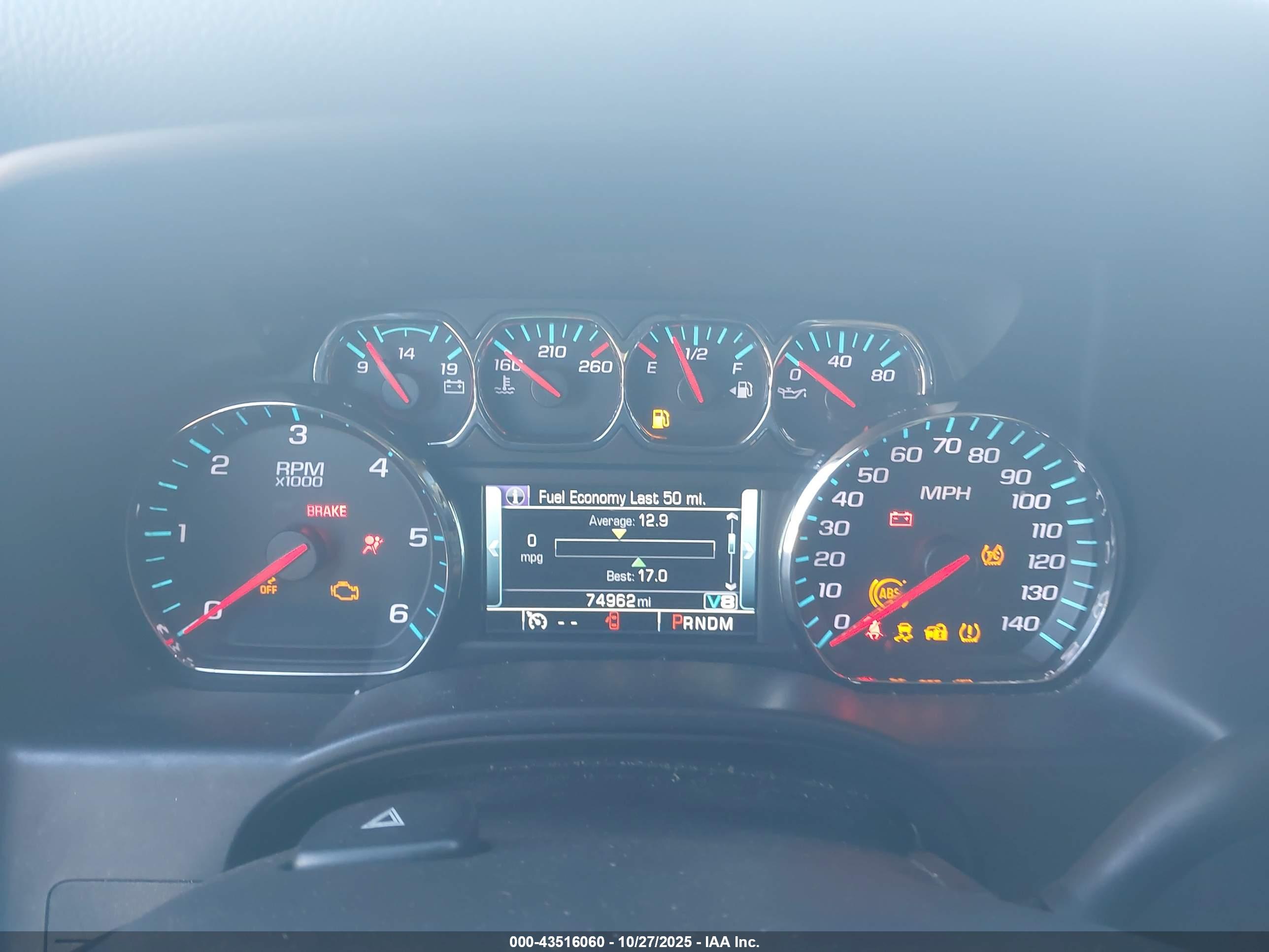 CHEVROLET SILVERADO image 7