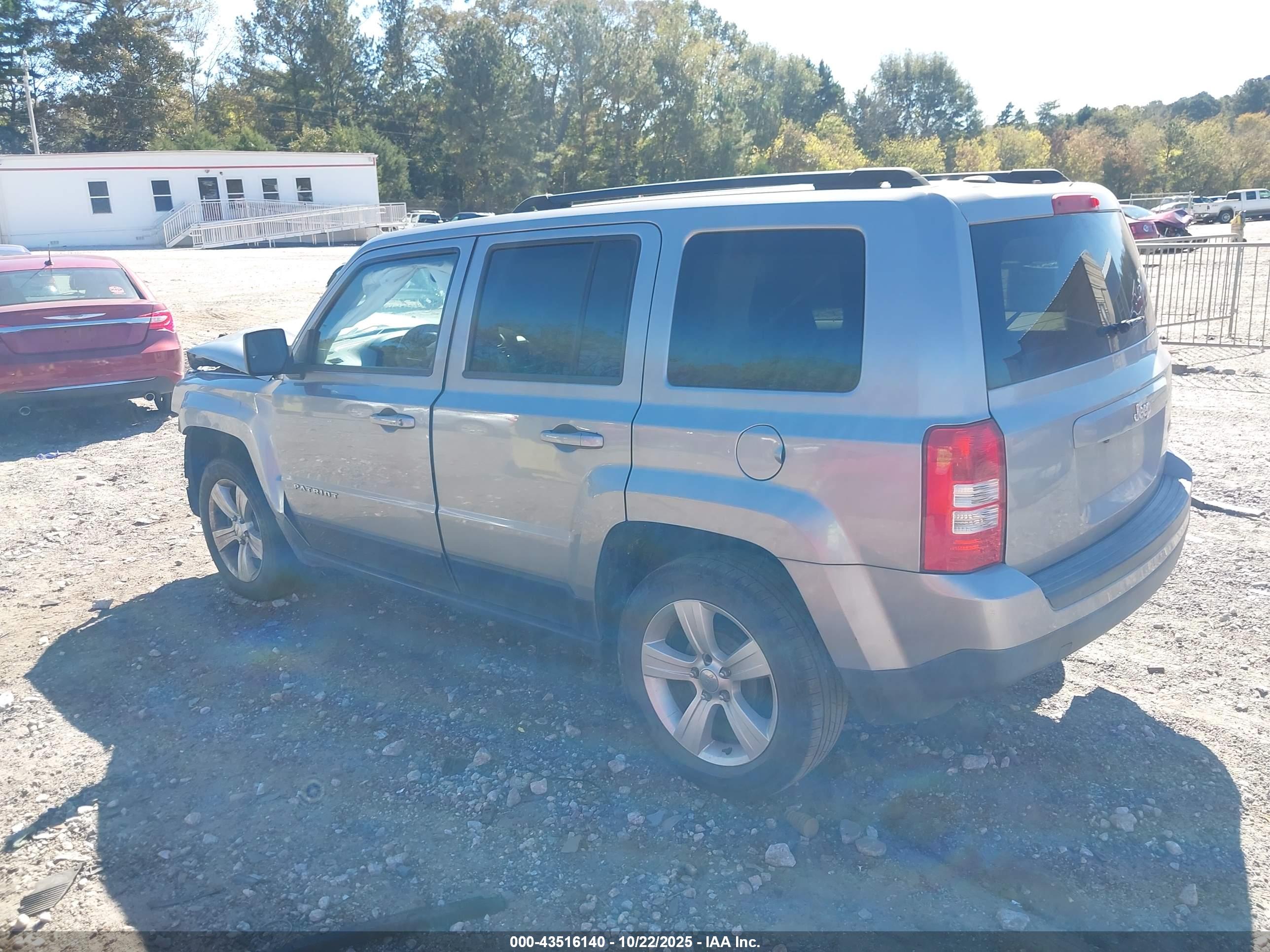 JEEP PATRIOT image 3