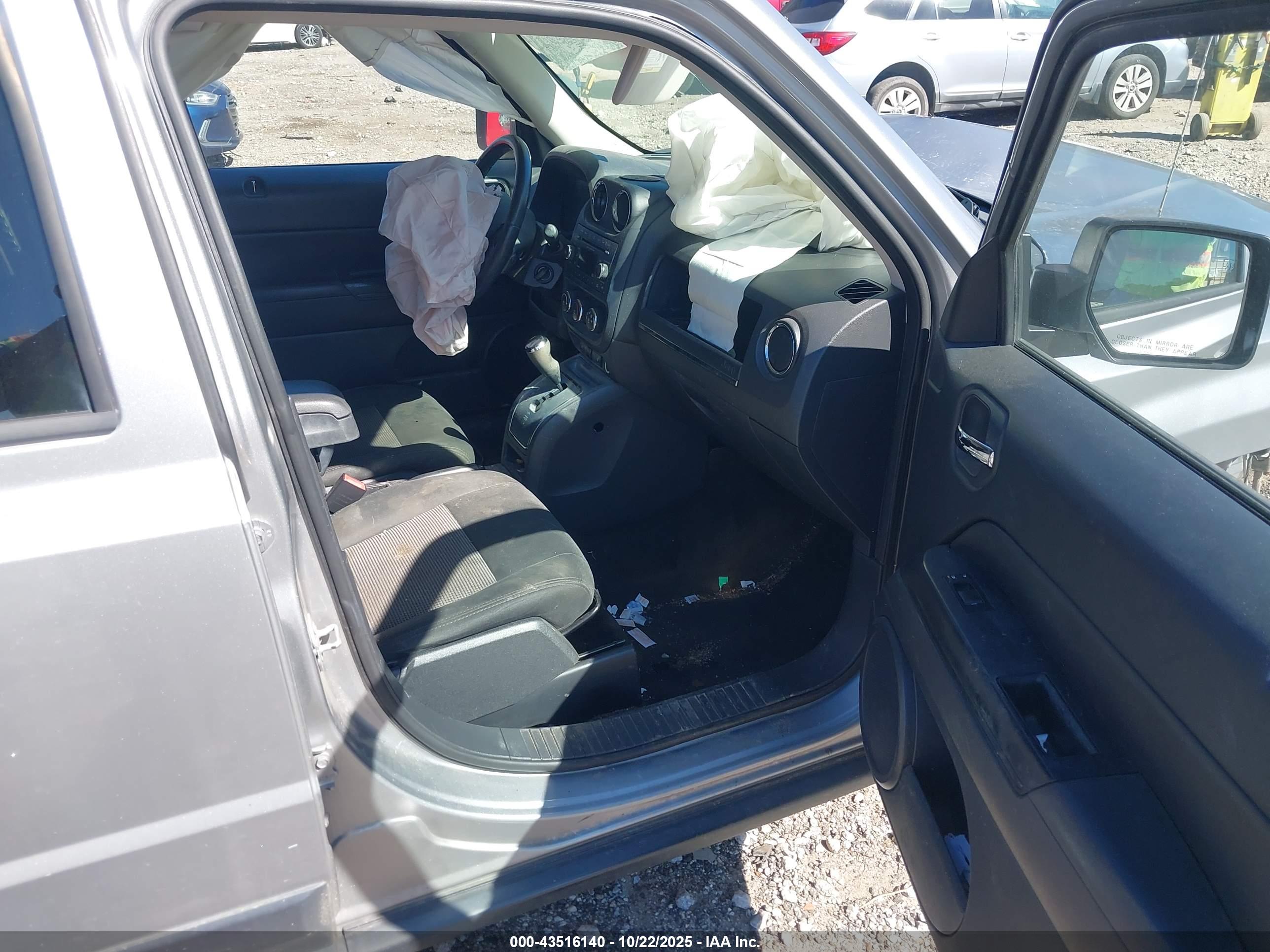 JEEP PATRIOT image 5