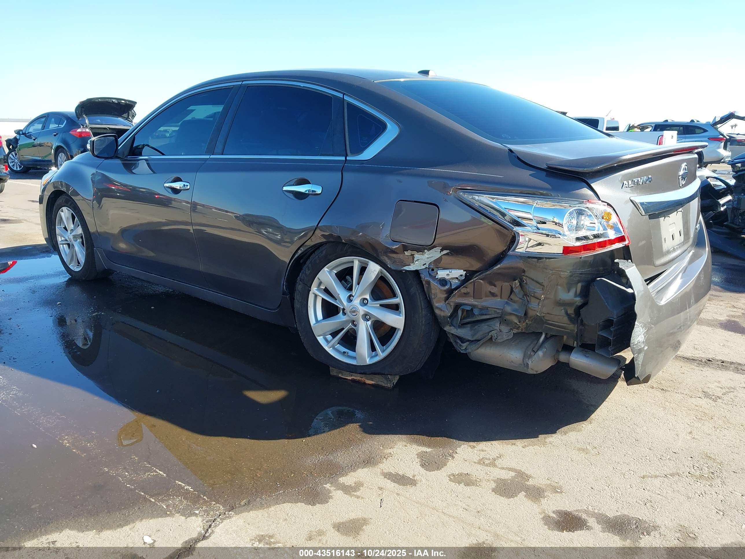 NISSAN ALTIMA image 3