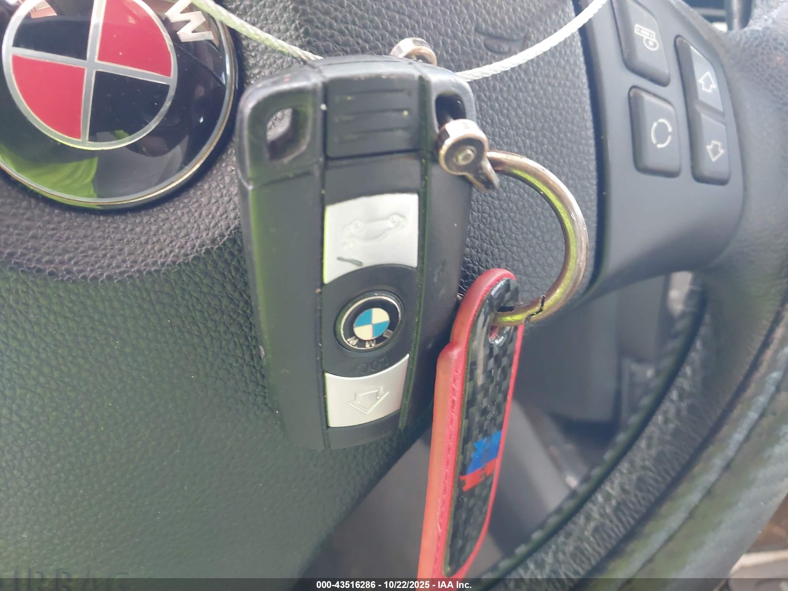 BMW 328I image 11