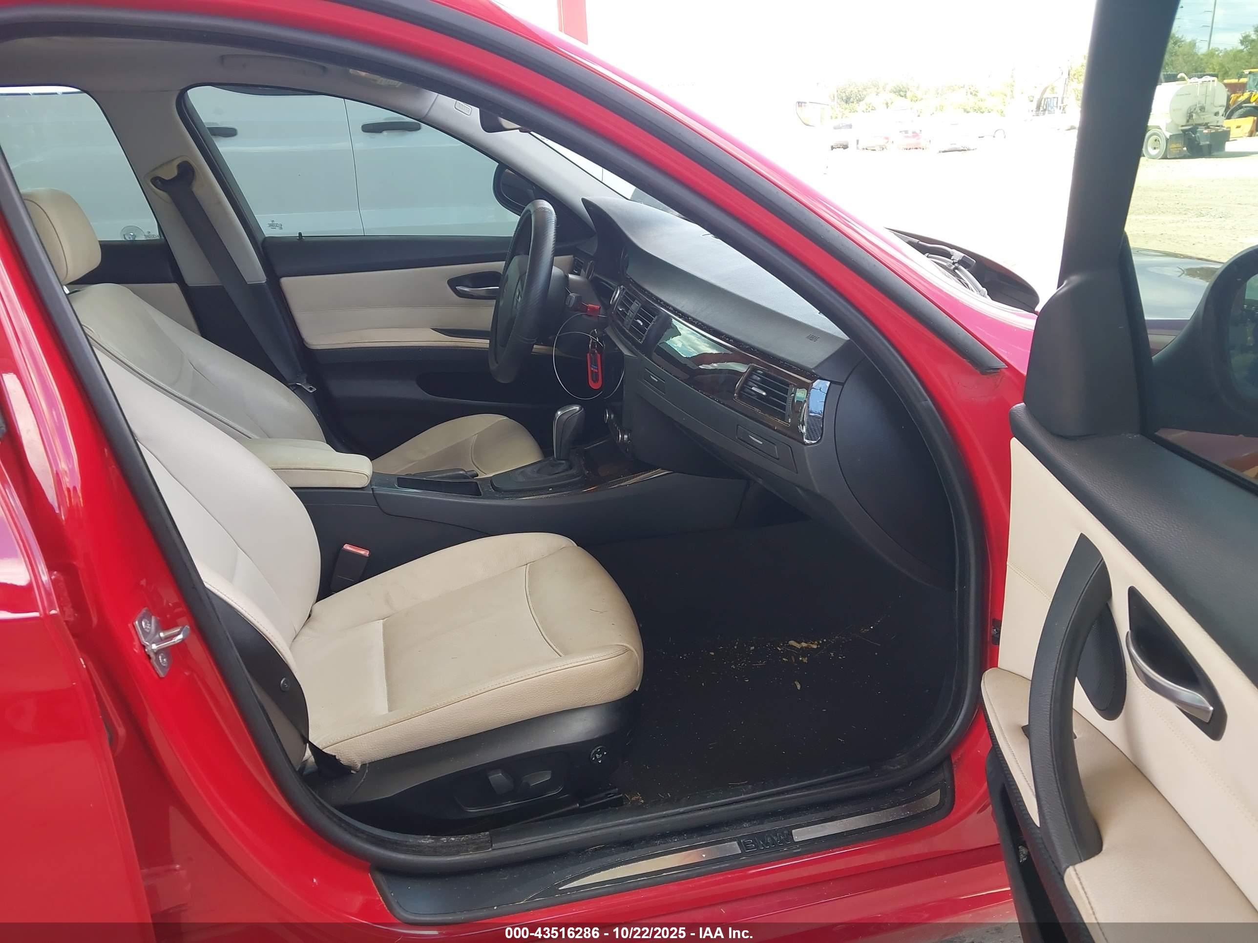 BMW 328I image 5