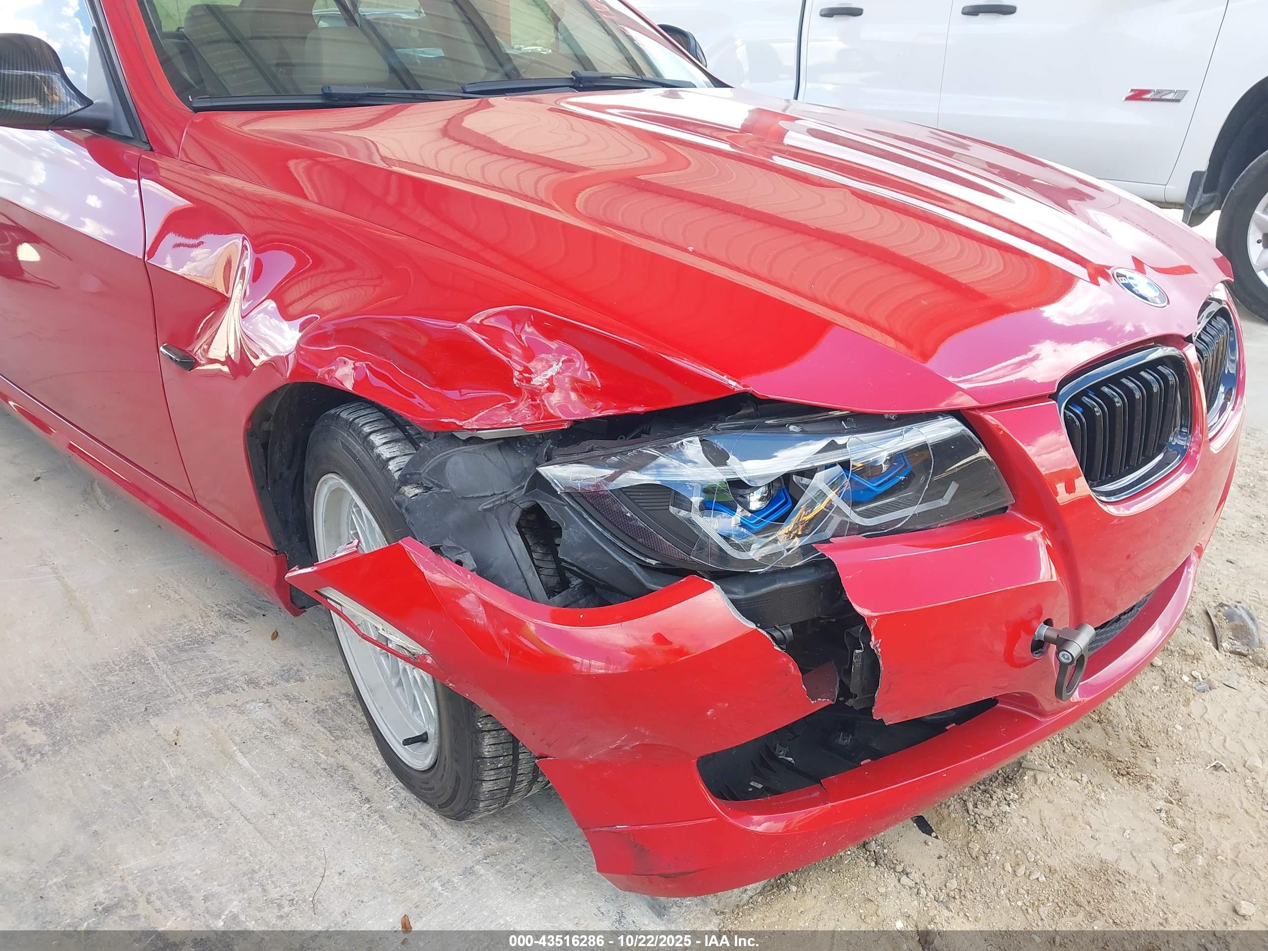 BMW 328I image 6