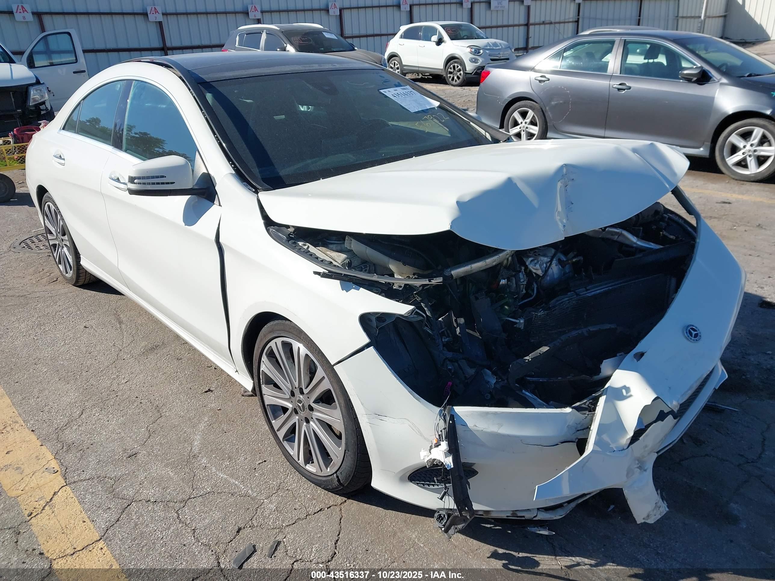 MERCEDES-BENZ CLA image 6
