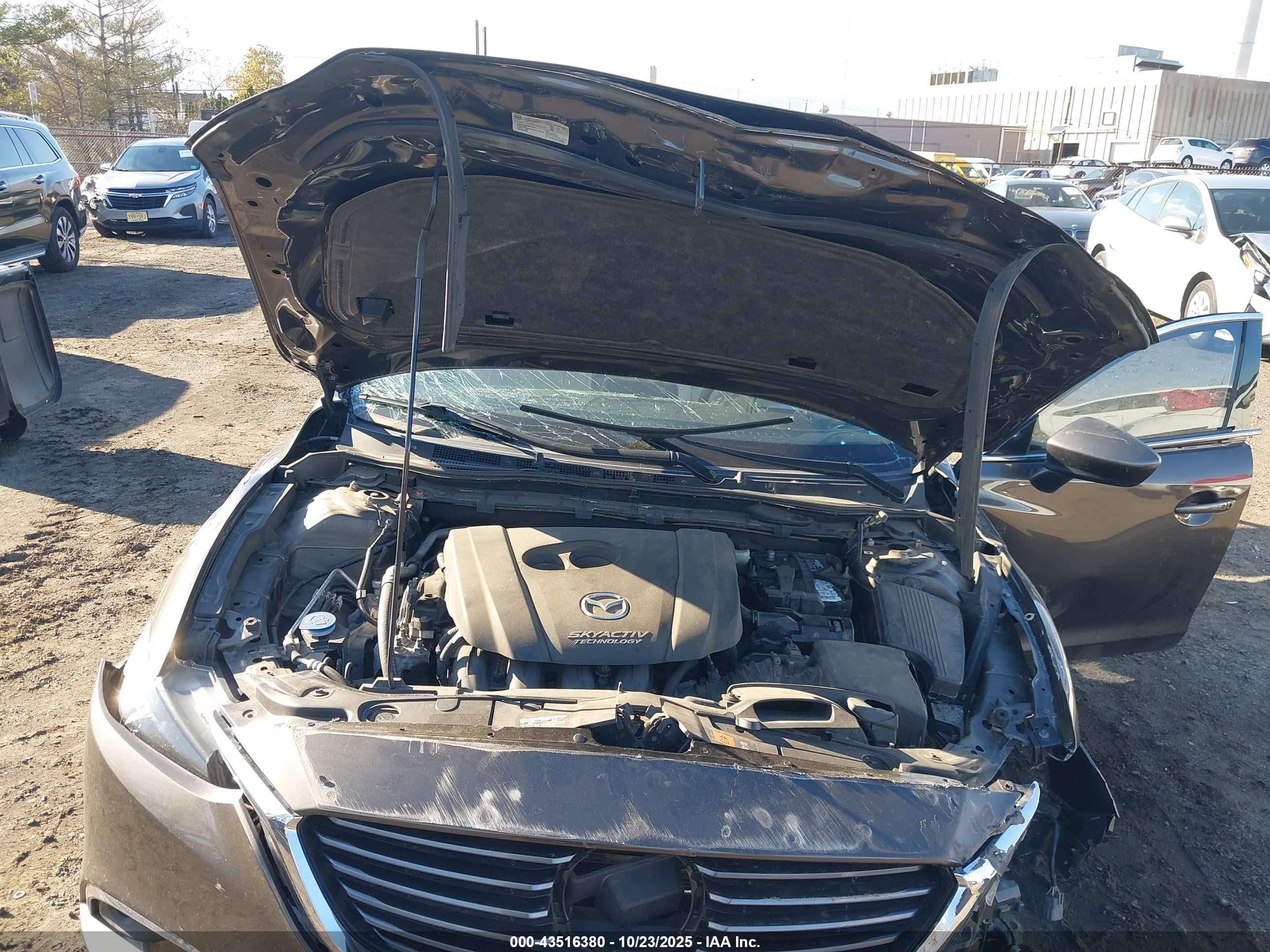 MAZDA MAZDA6 image 10