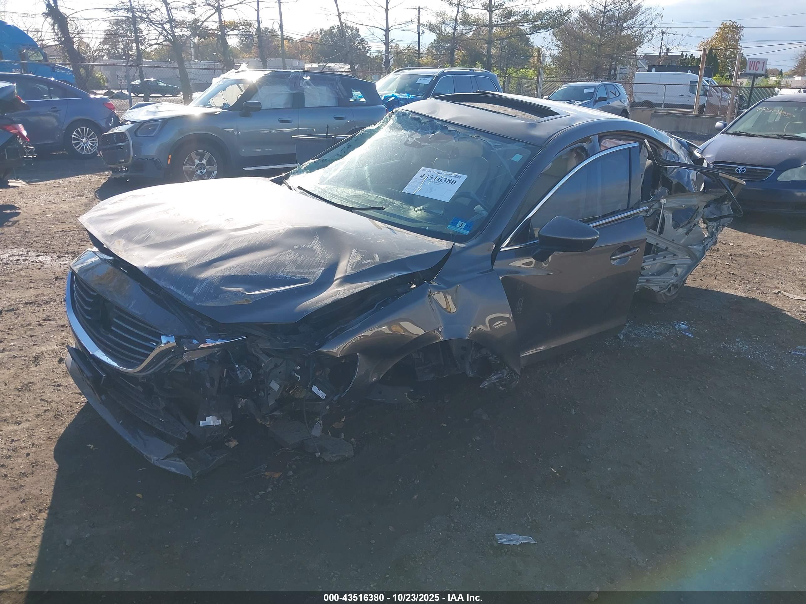 MAZDA MAZDA6 image 2