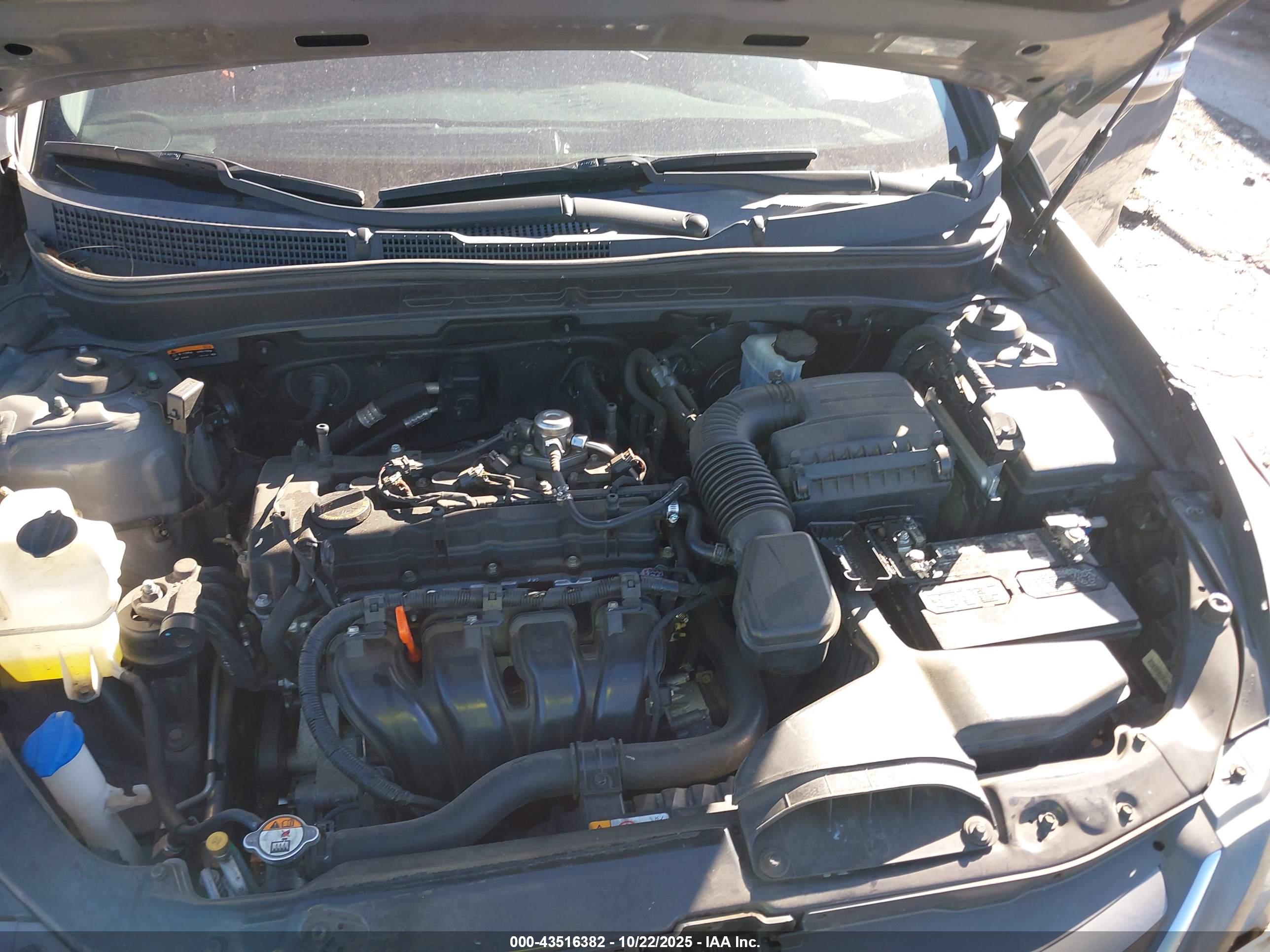 HYUNDAI SONATA image 10