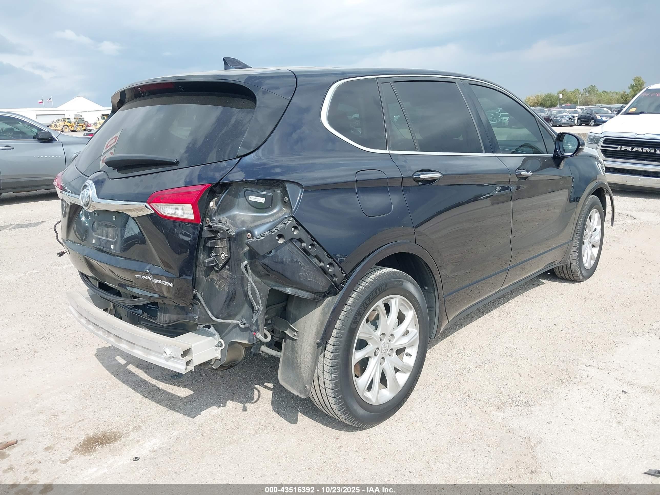 BUICK ENVISION image 4