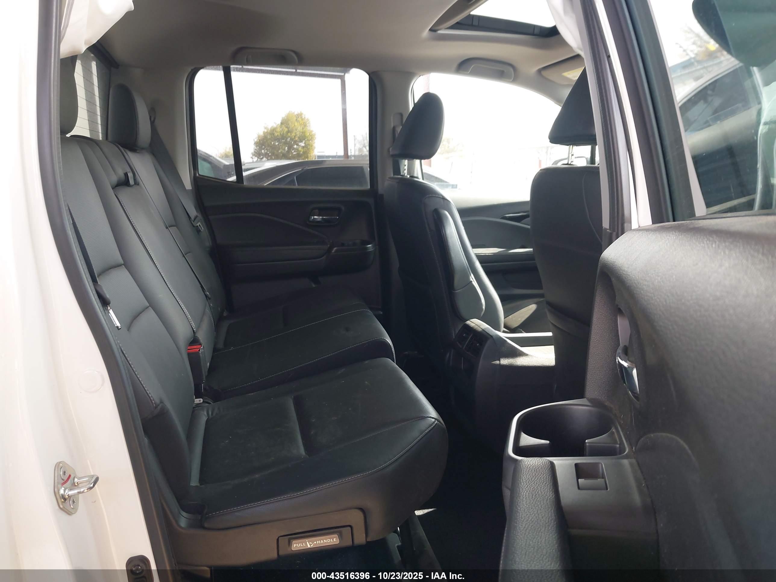 HONDA RIDGELINE image 8