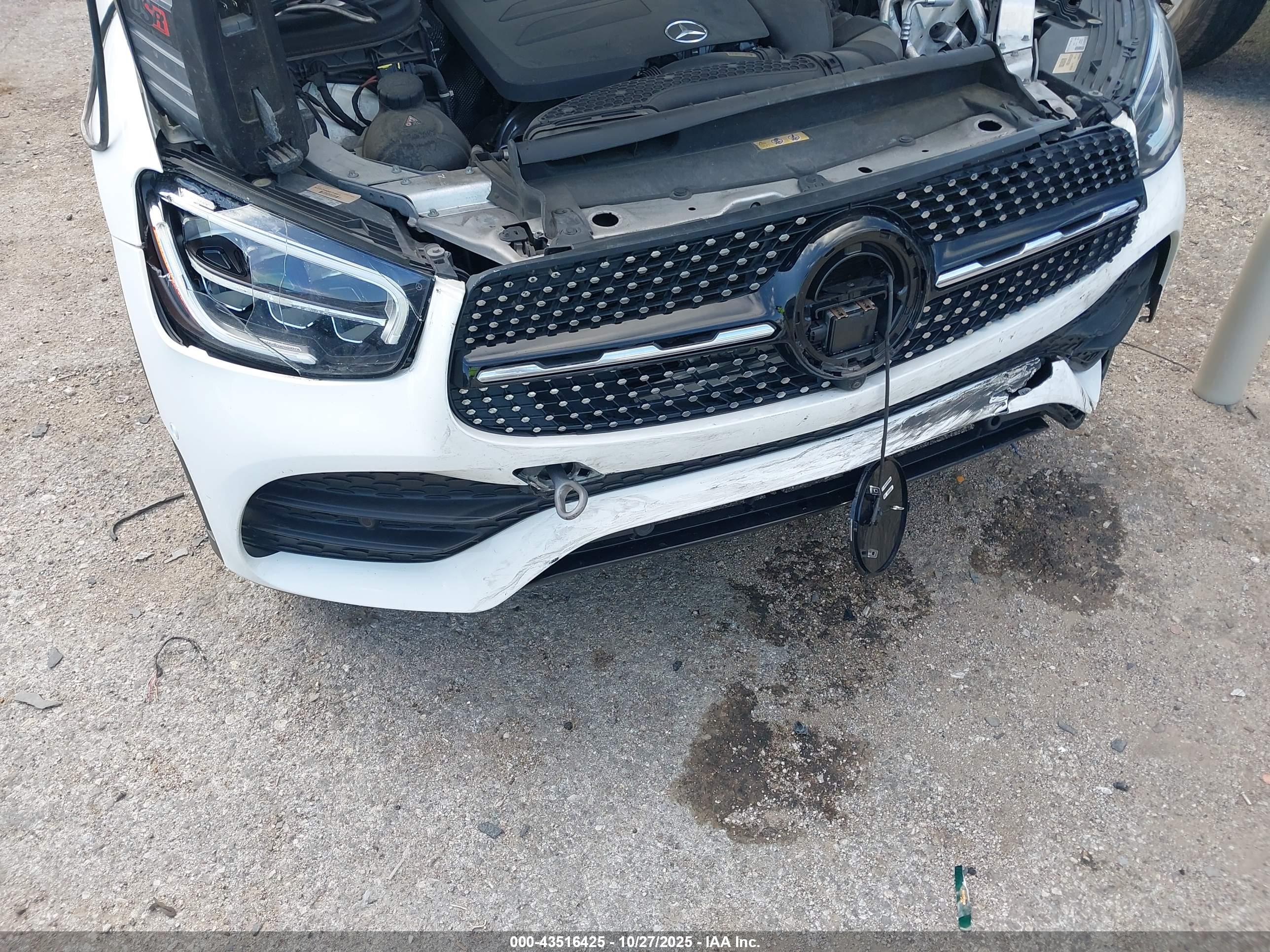 MERCEDES-BENZ GLC image 6