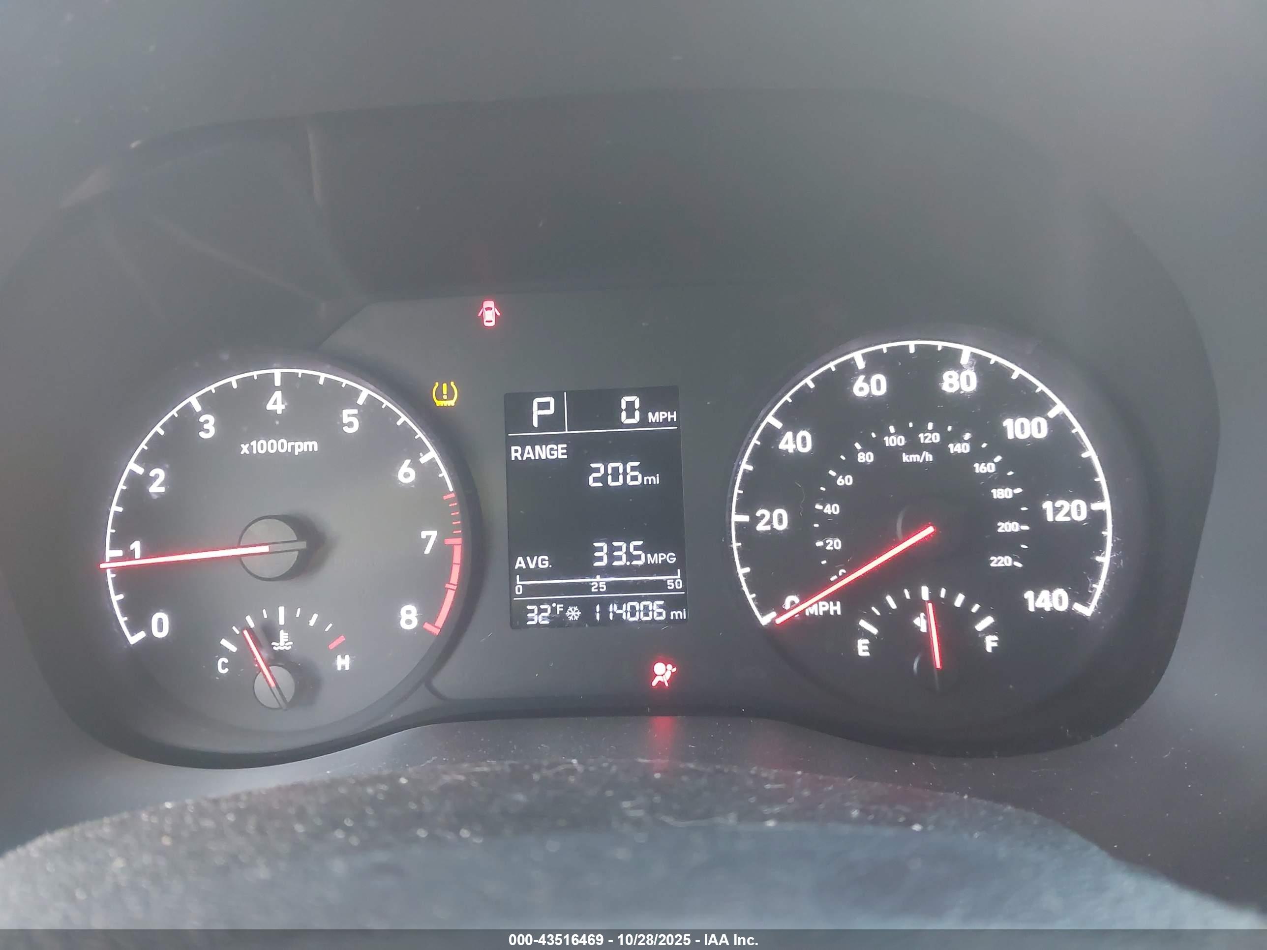 HYUNDAI ACCENT image 7