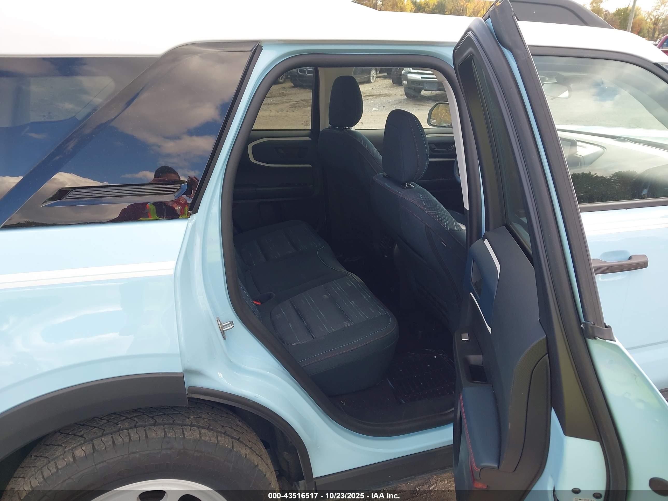 FORD BRONCO image 8