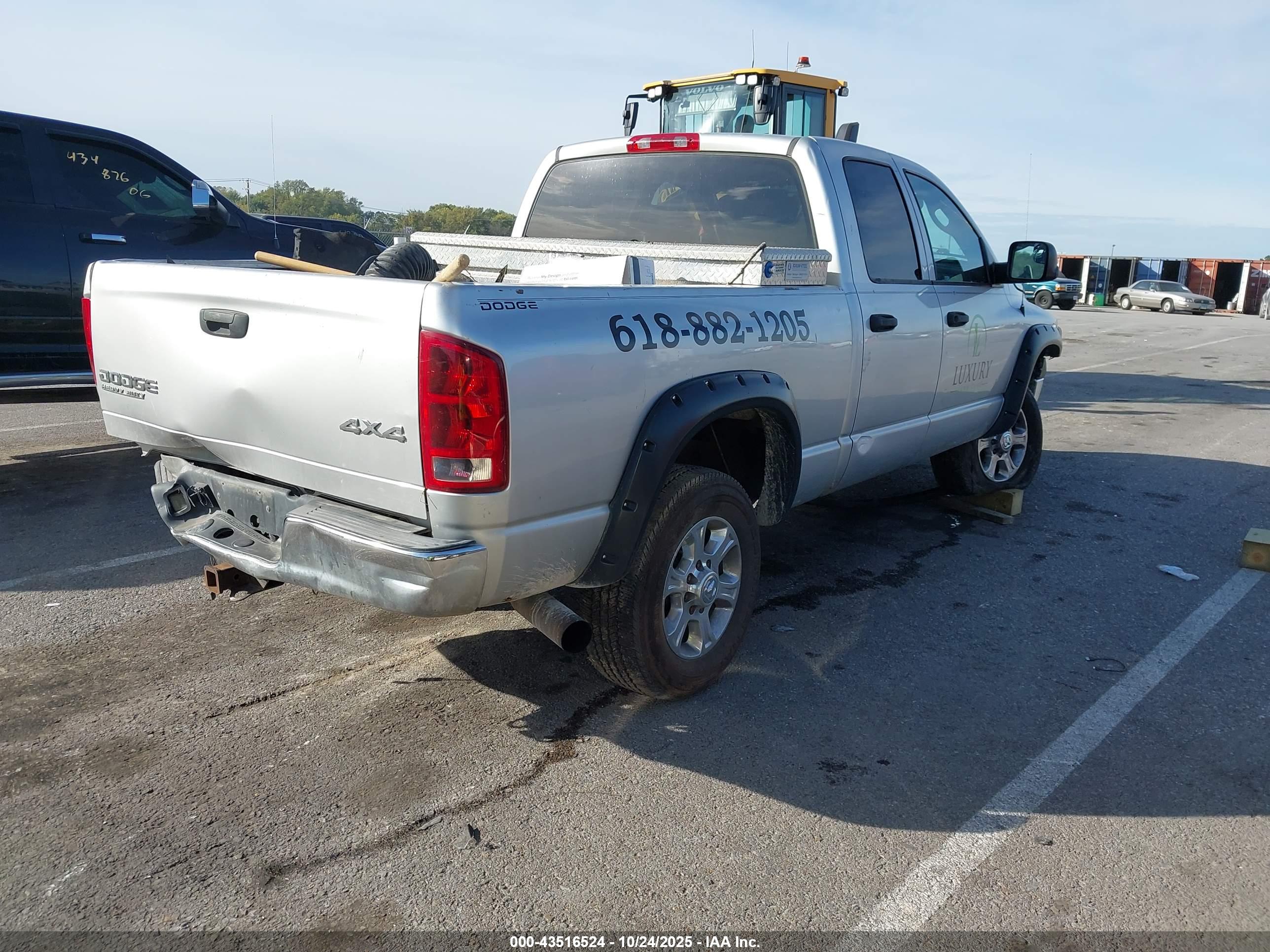 DODGE RAM image 4