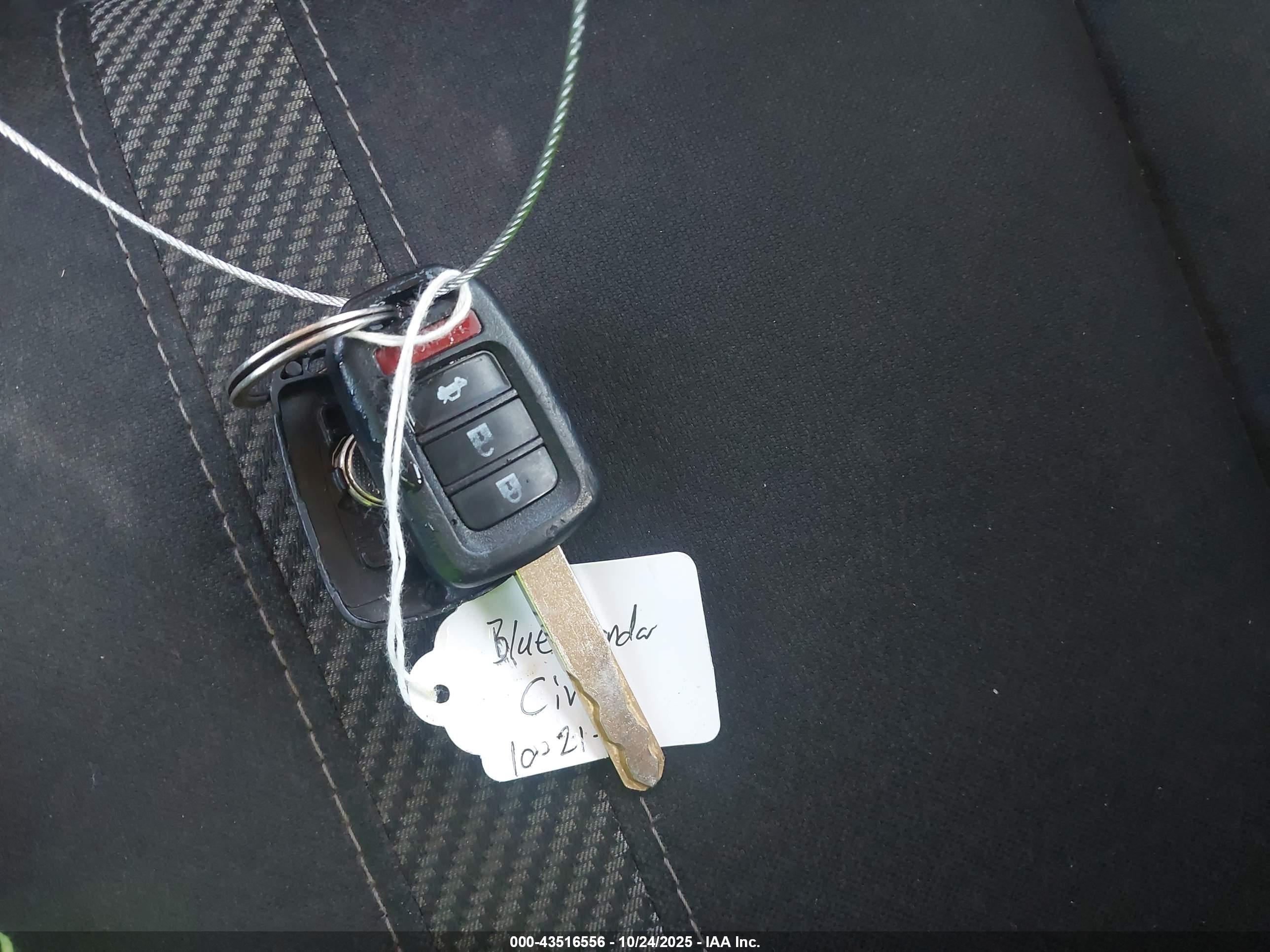 HONDA CIVIC image 11