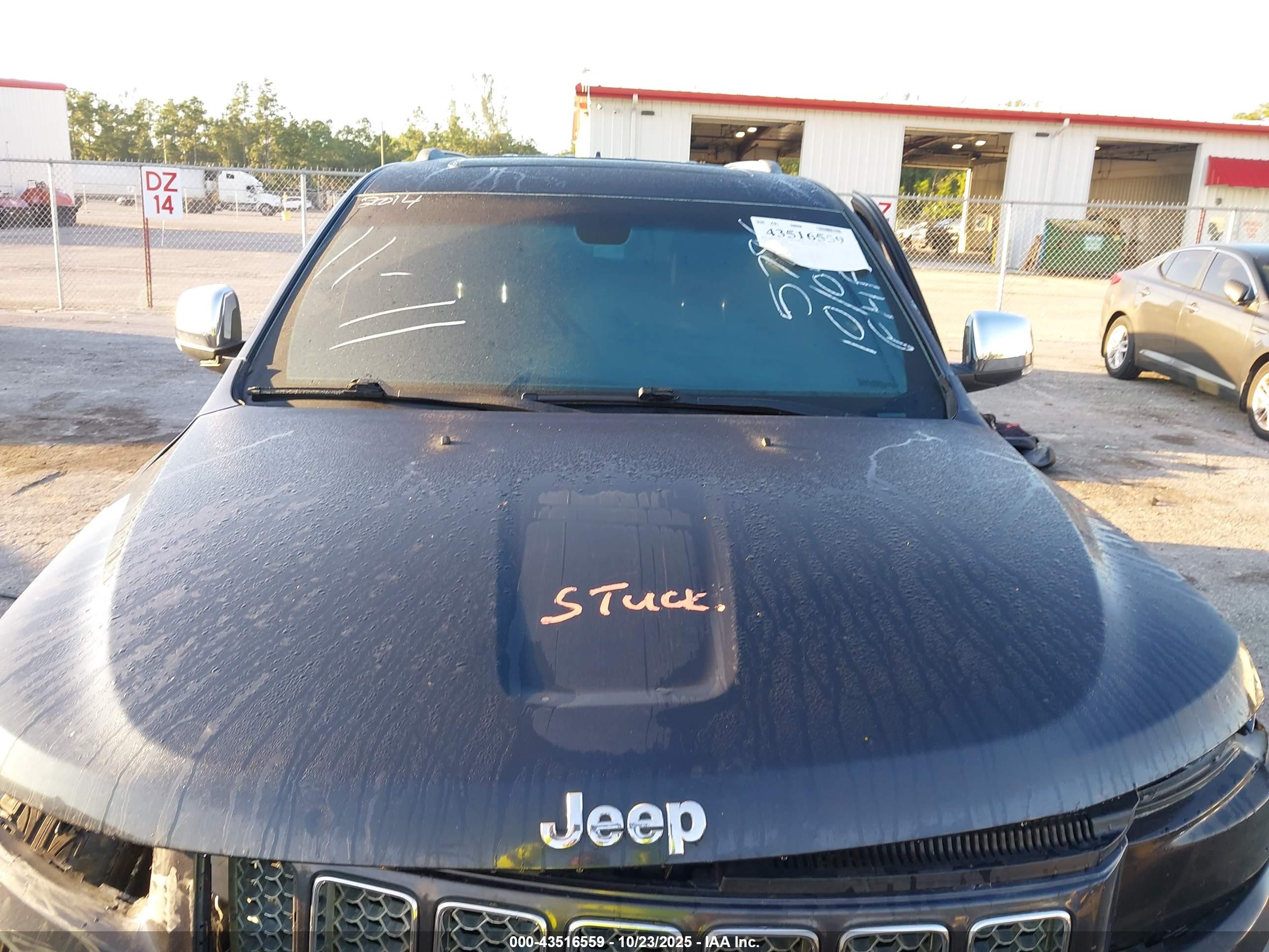 JEEP GRAND image 10