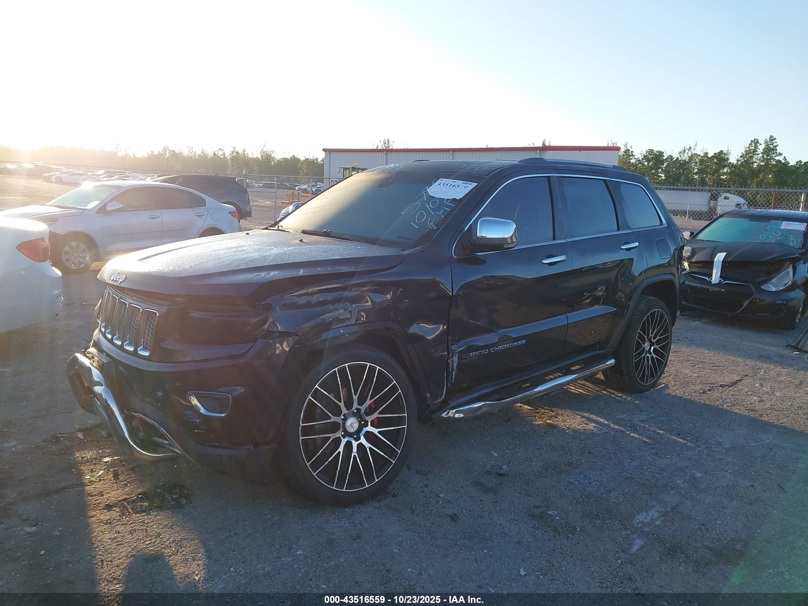 JEEP GRAND image 2