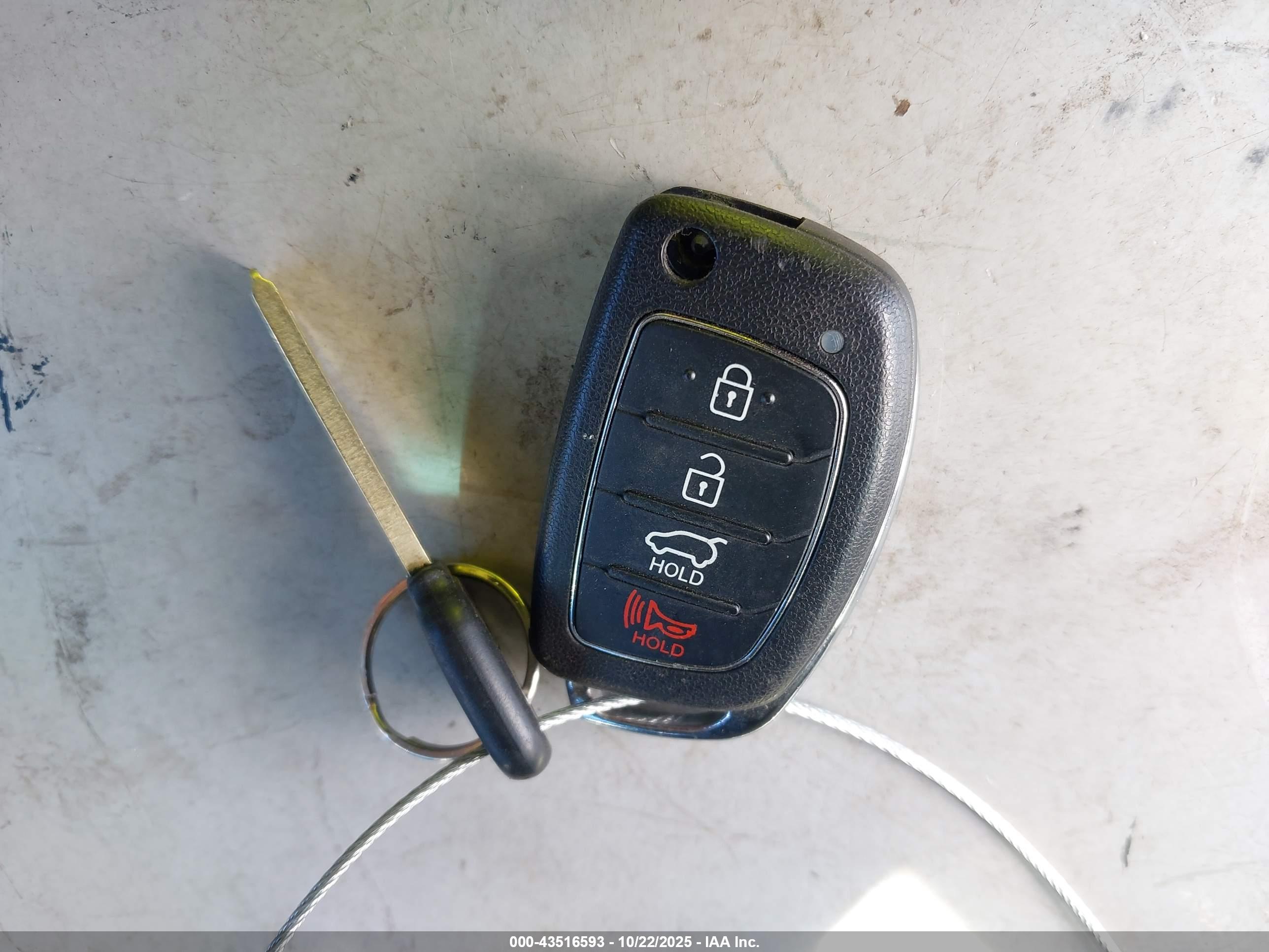HYUNDAI SONATA image 11