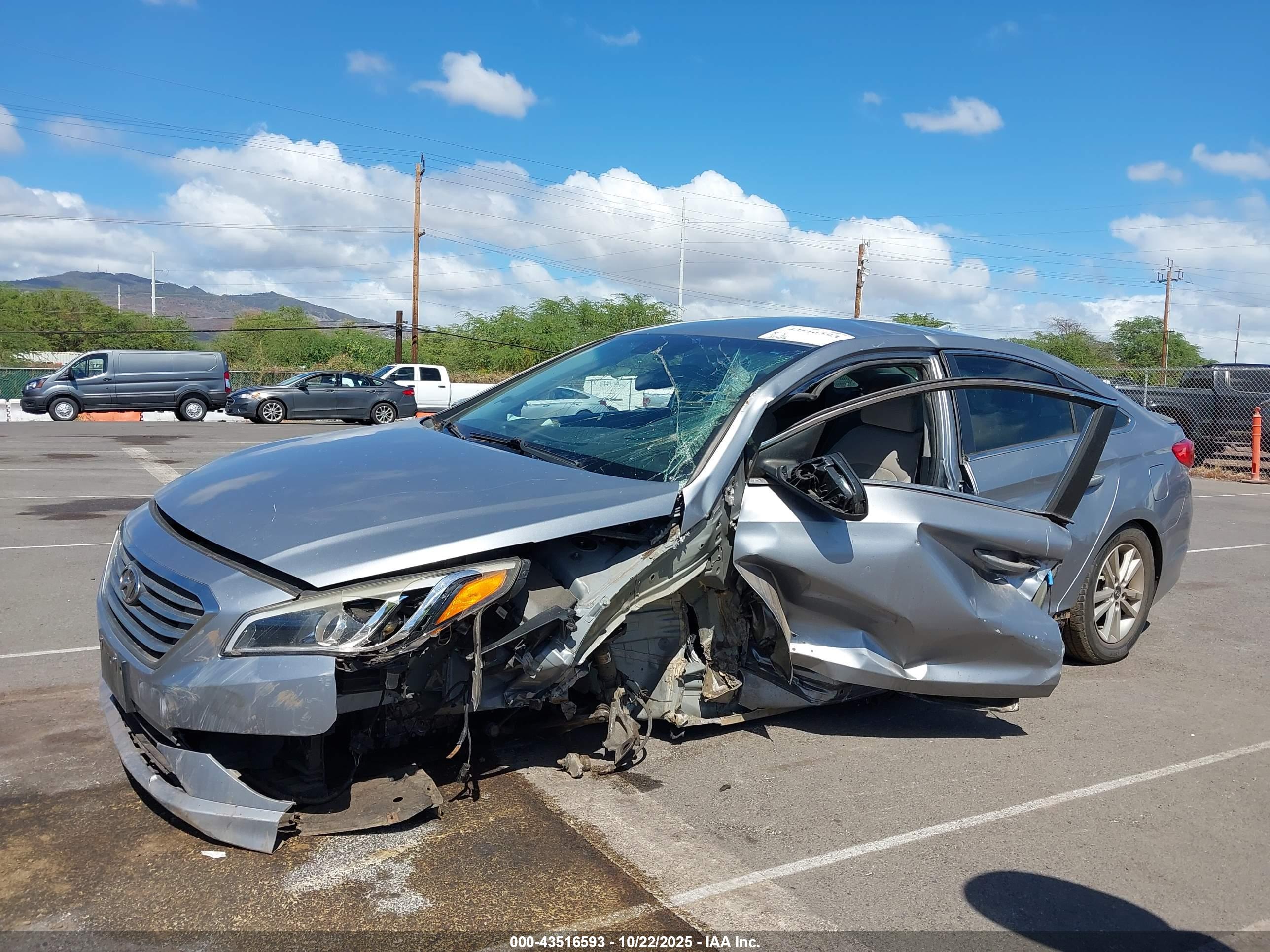 HYUNDAI SONATA image 6