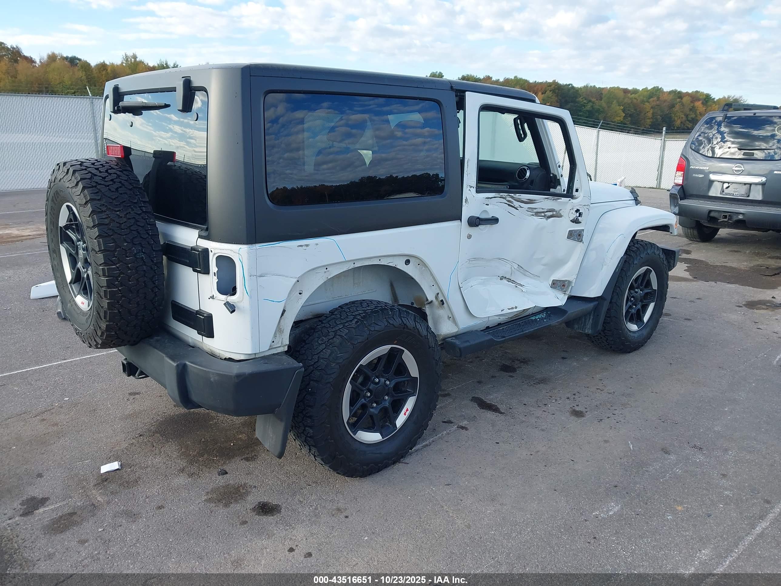 JEEP WRANGLER image 4