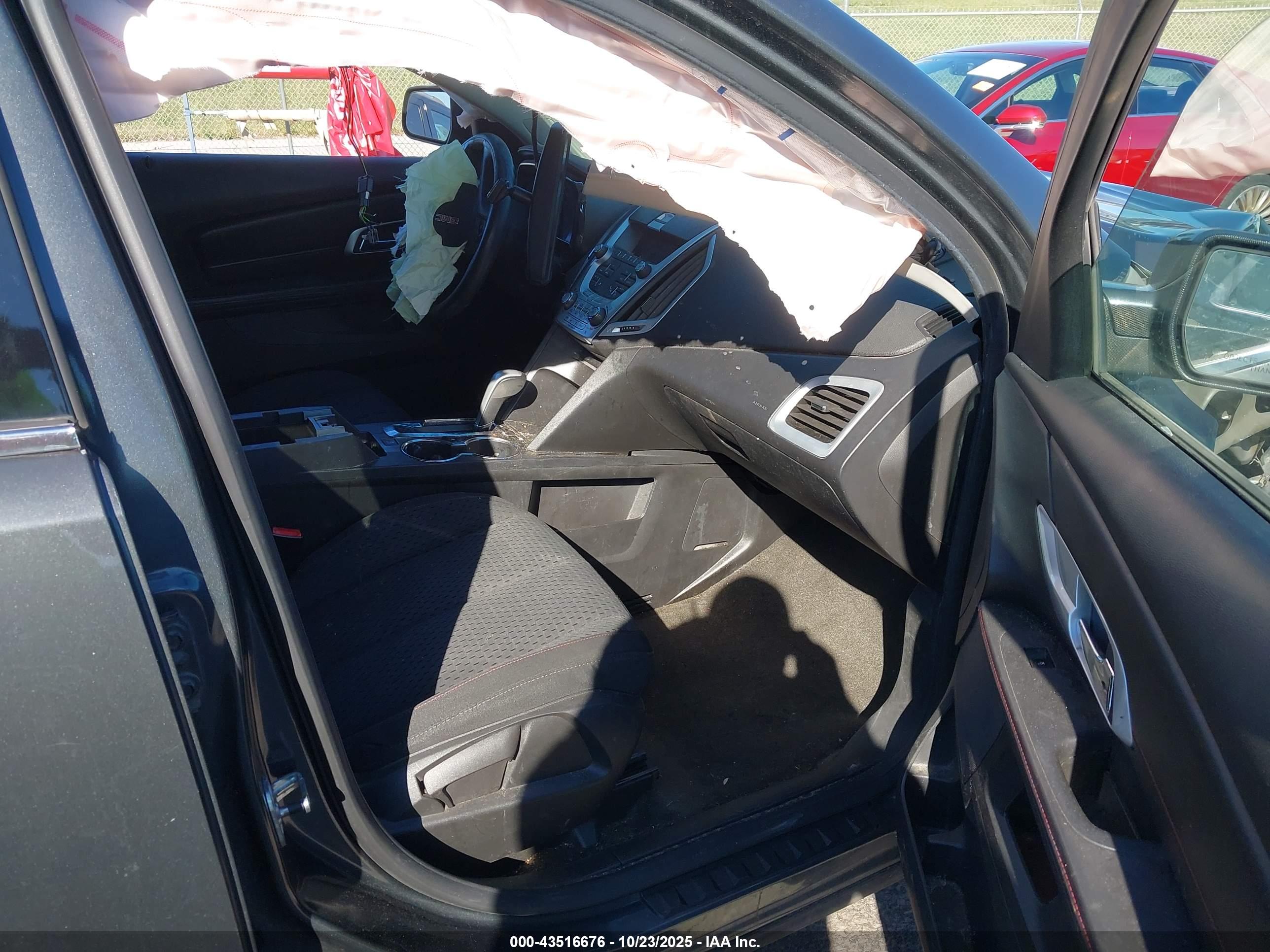 GMC TERRAIN image 5