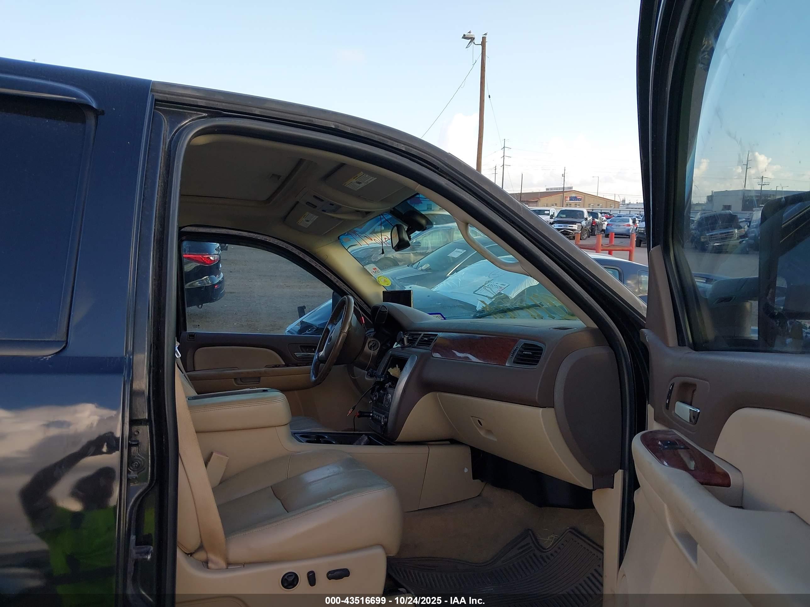 GMC SIERRA image 5