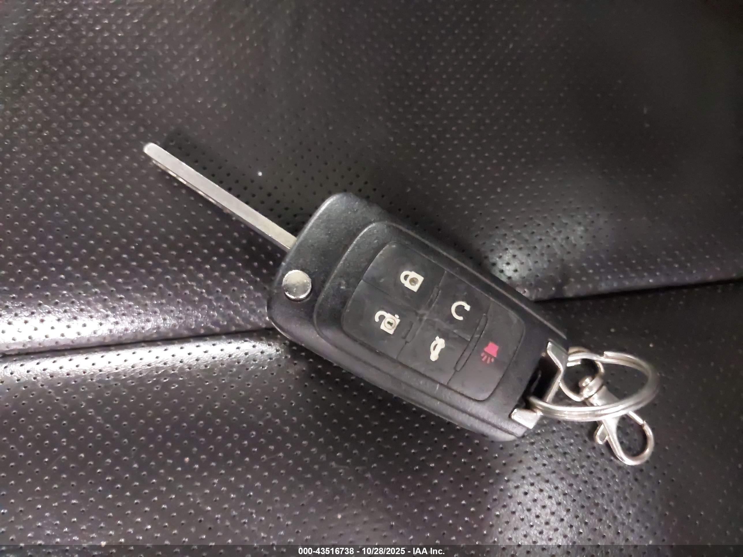 CHEVROLET EQUINOX image 11