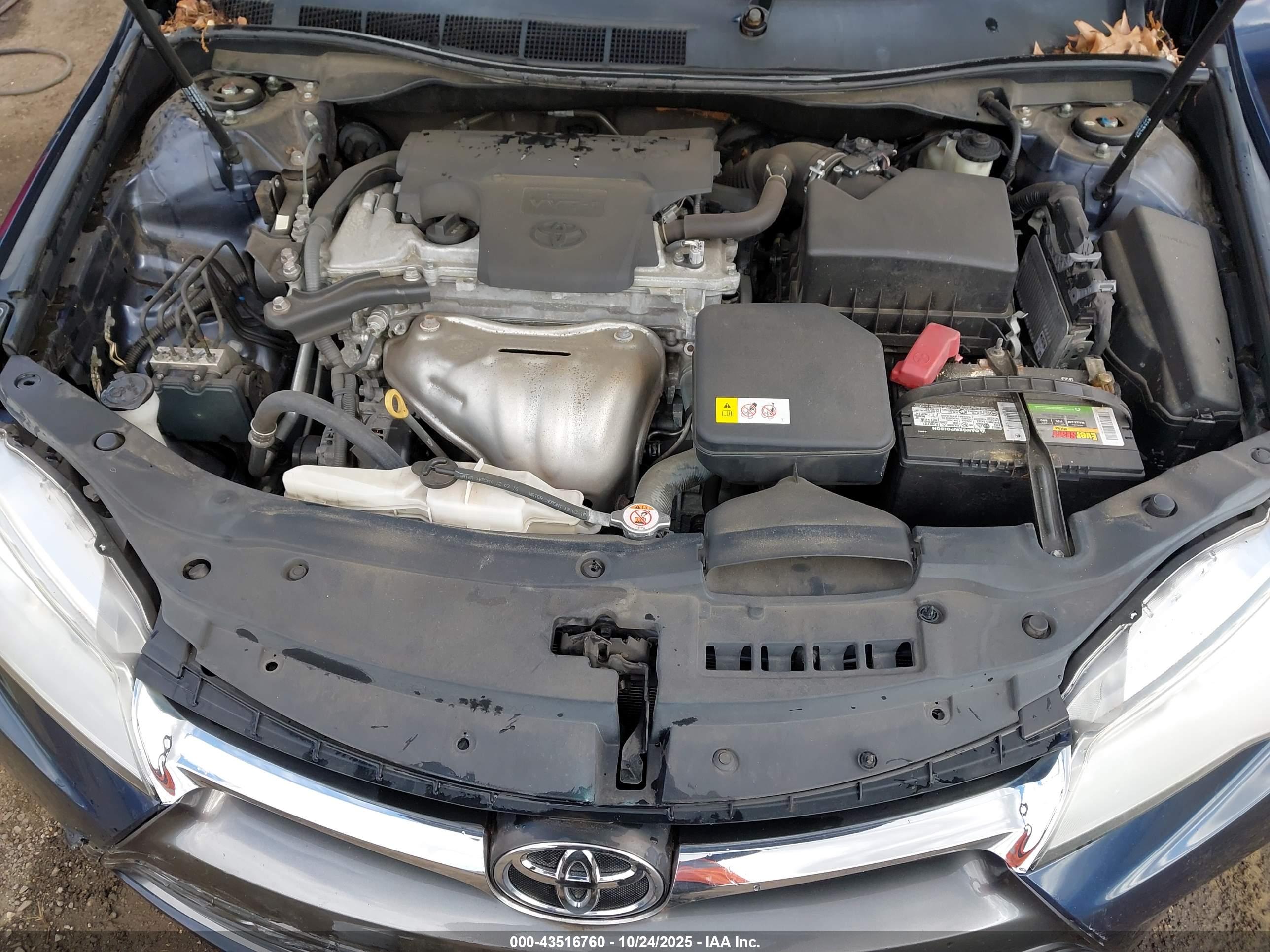 TOYOTA CAMRY image 10