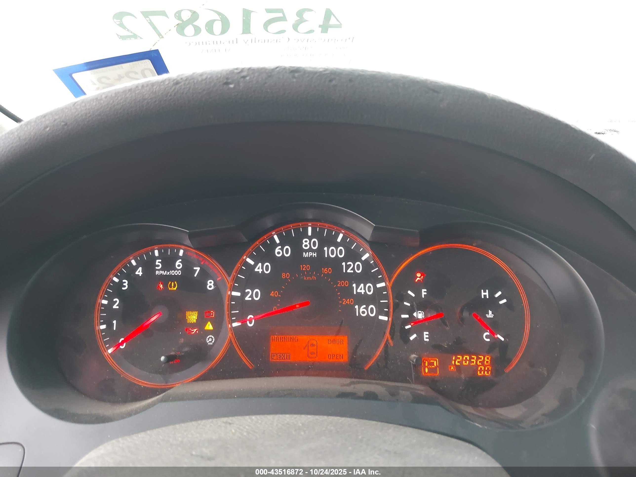NISSAN ALTIMA image 7