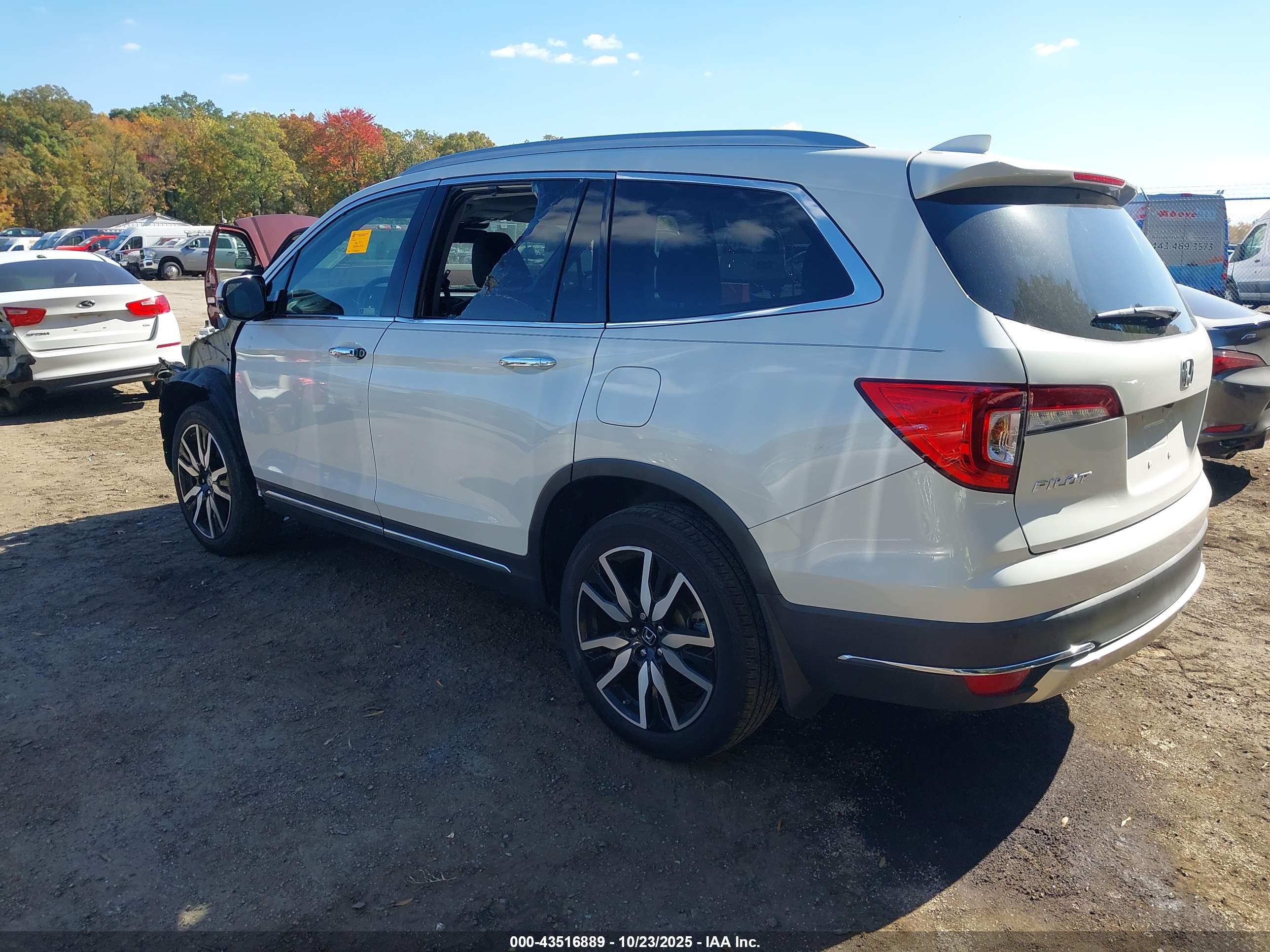 HONDA PILOT image 3