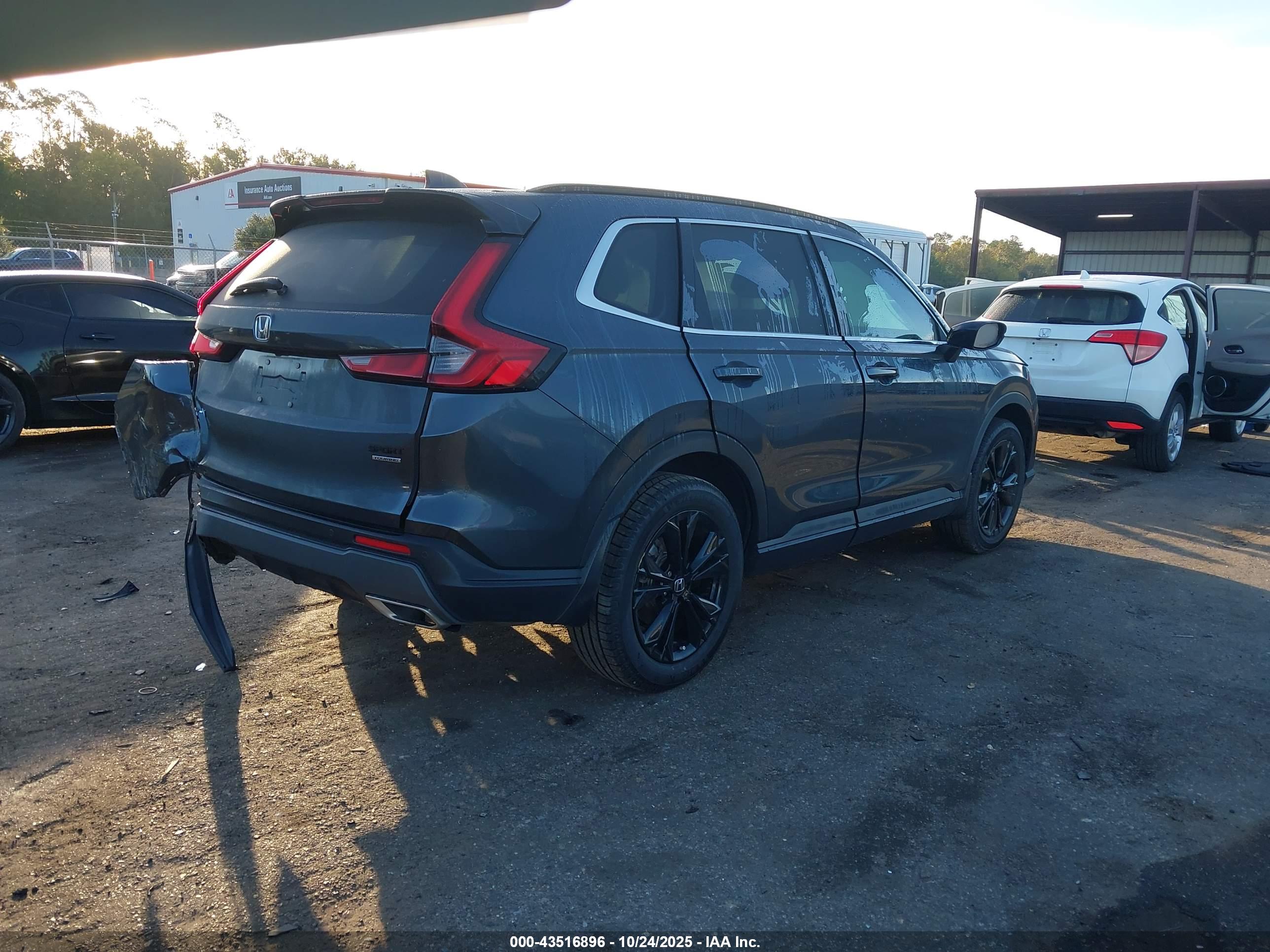 HONDA CR-V image 4