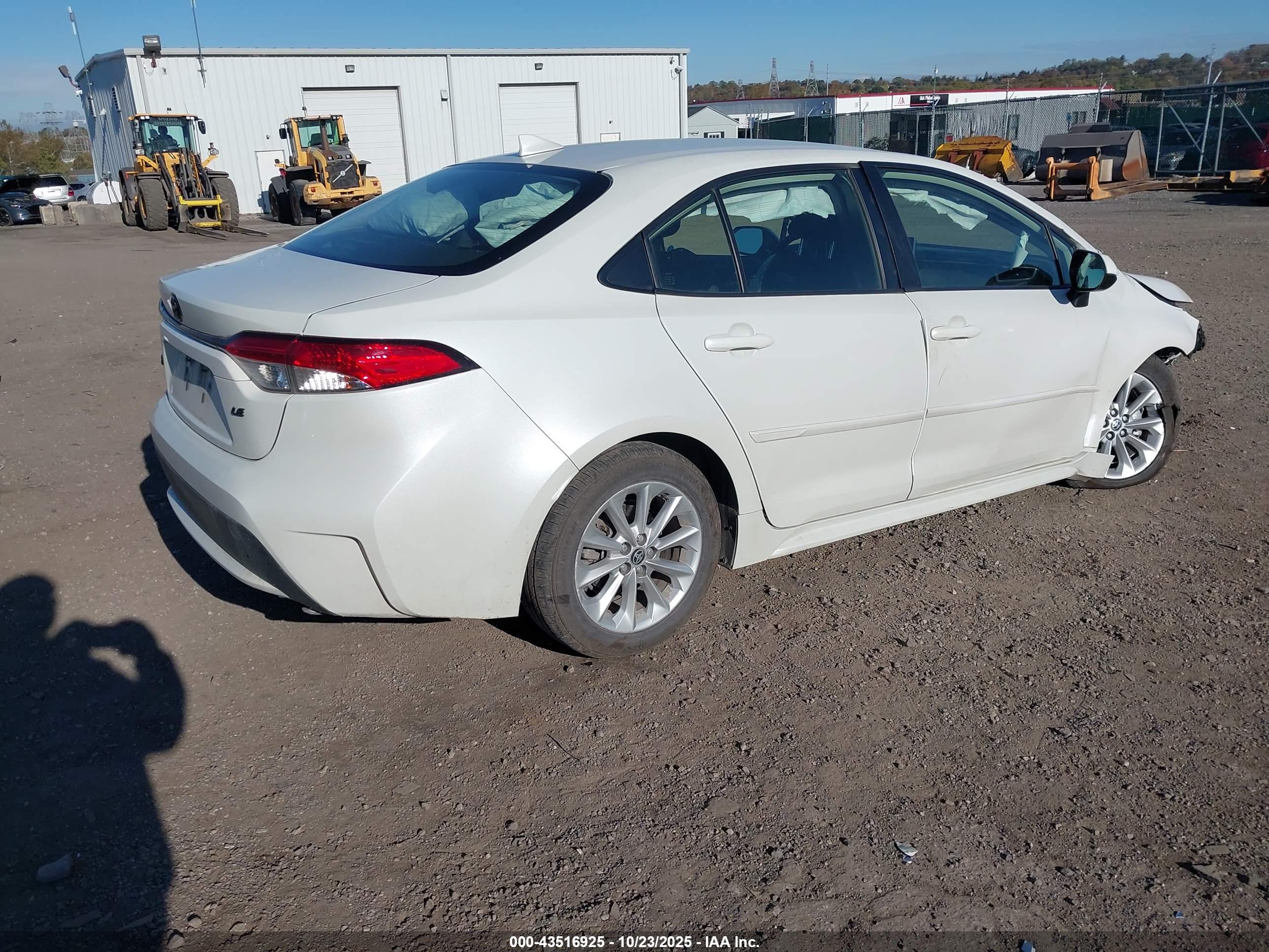 TOYOTA COROLLA image 4