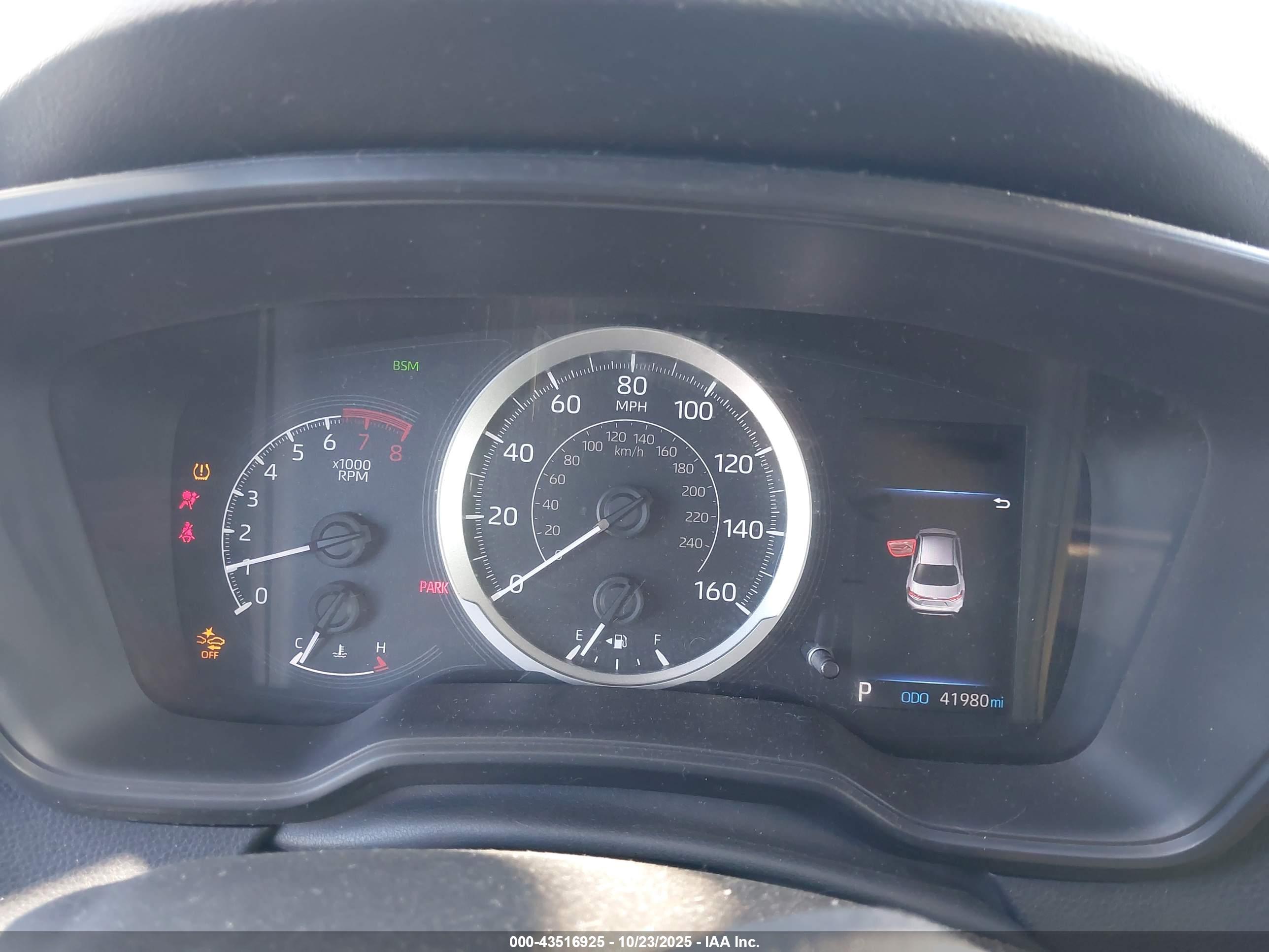 TOYOTA COROLLA image 7