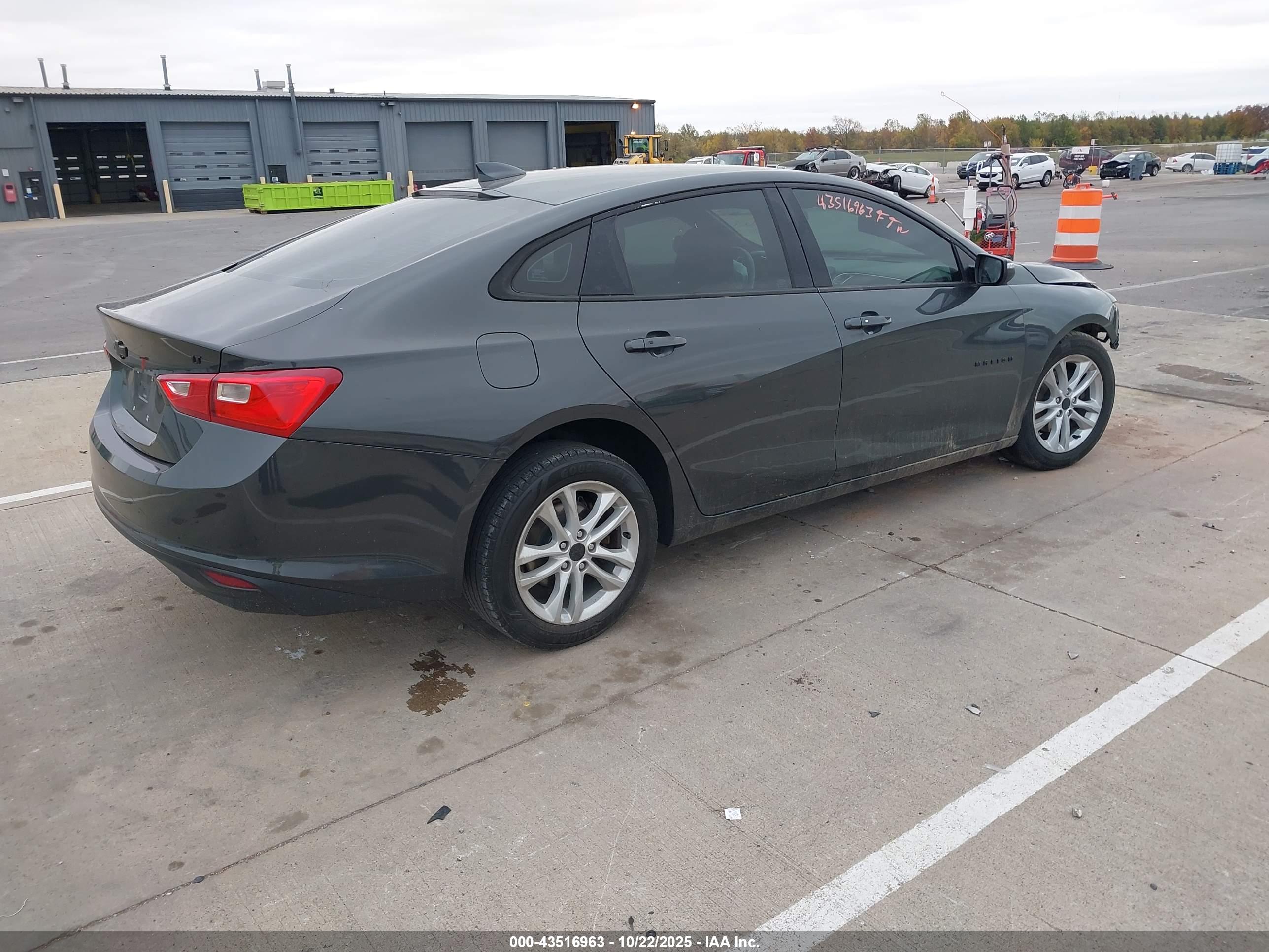 CHEVROLET MALIBU image 4
