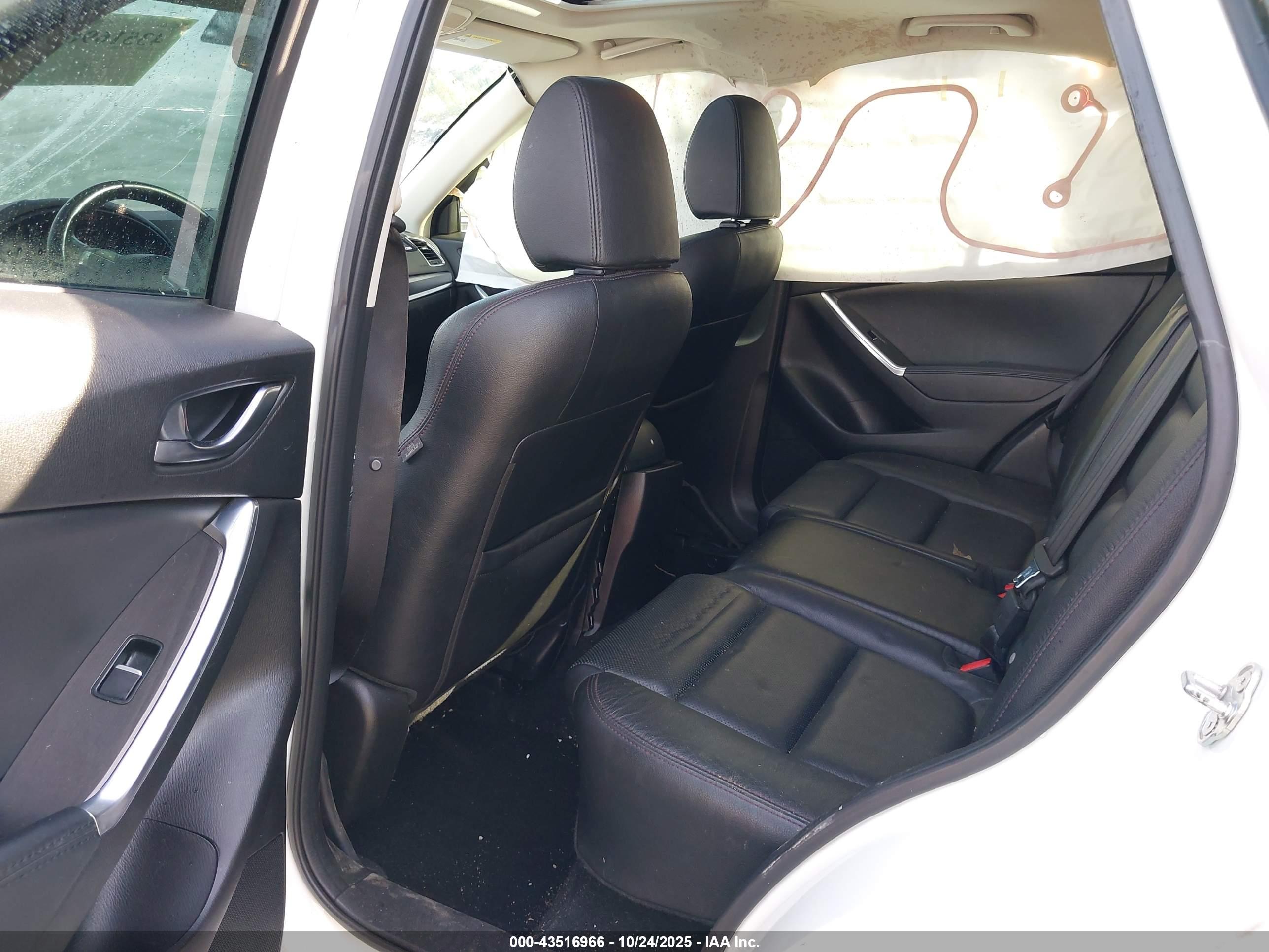 MAZDA CX-5 image 8