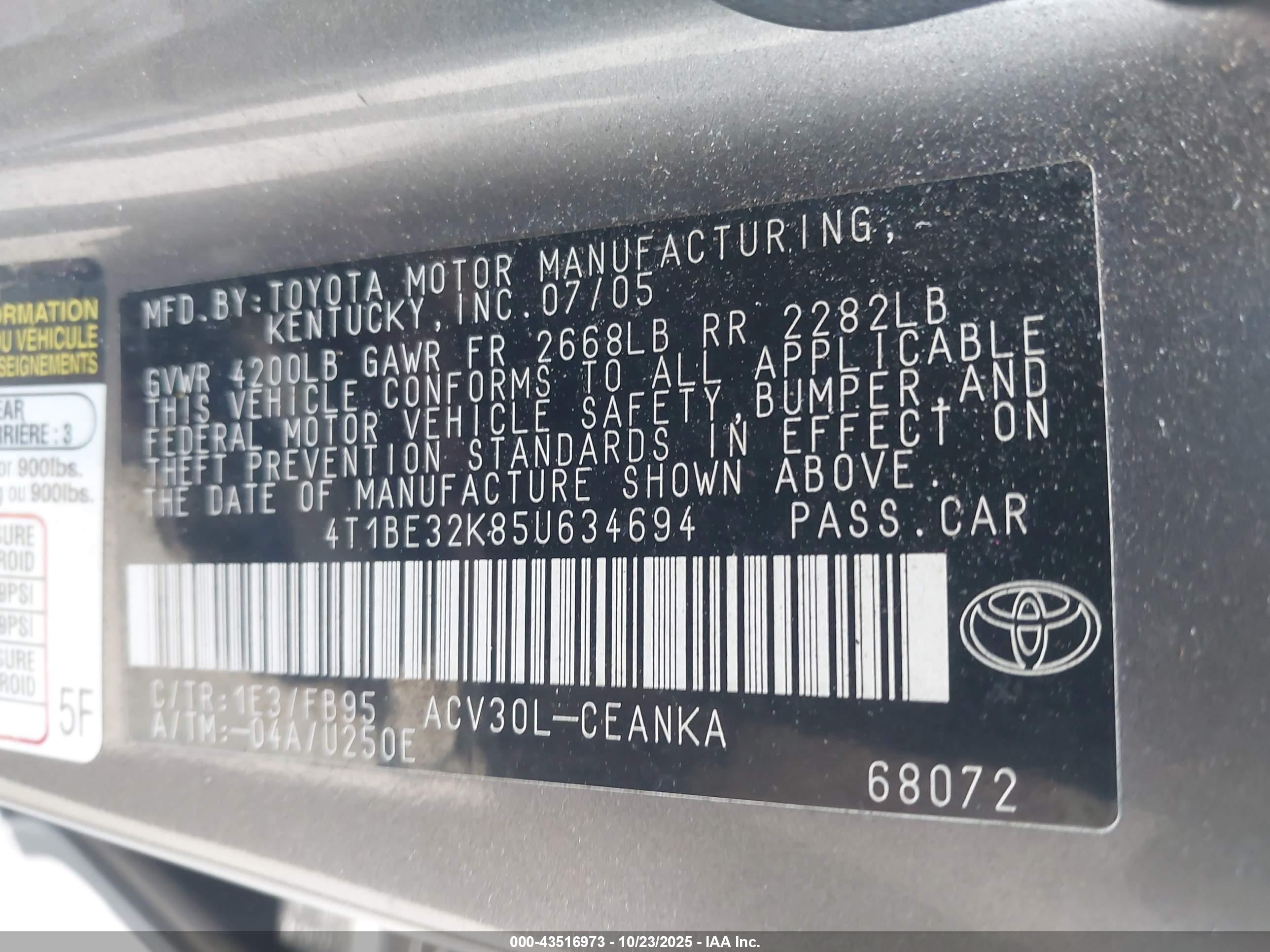 TOYOTA CAMRY image 9