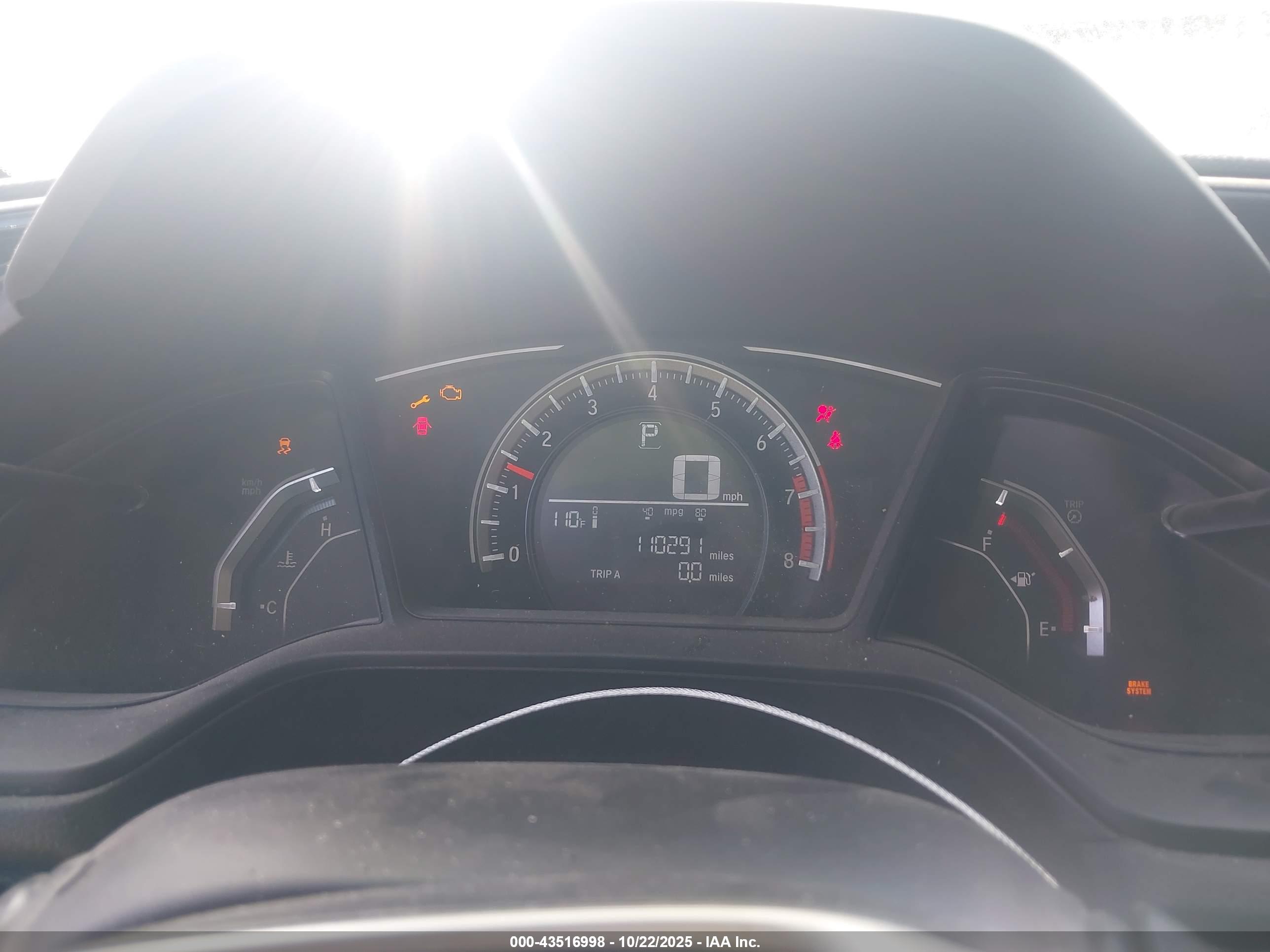 HONDA CIVIC image 7