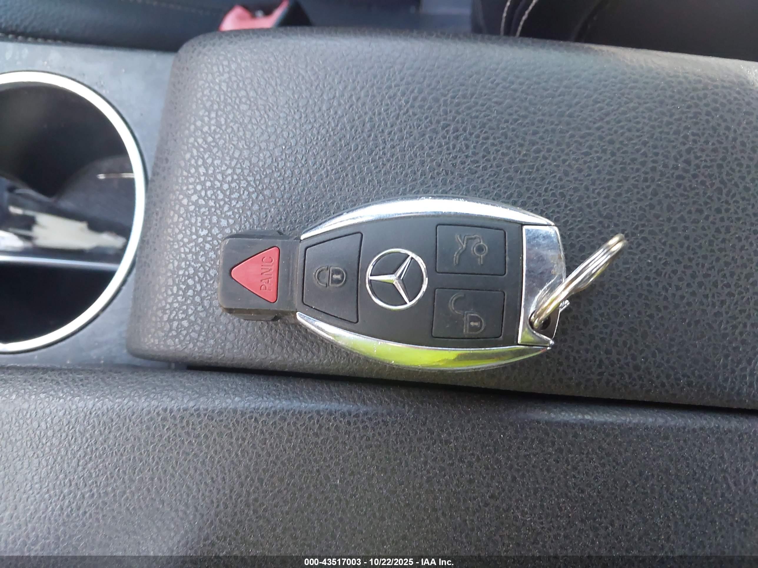 MERCEDES-BENZ C image 11
