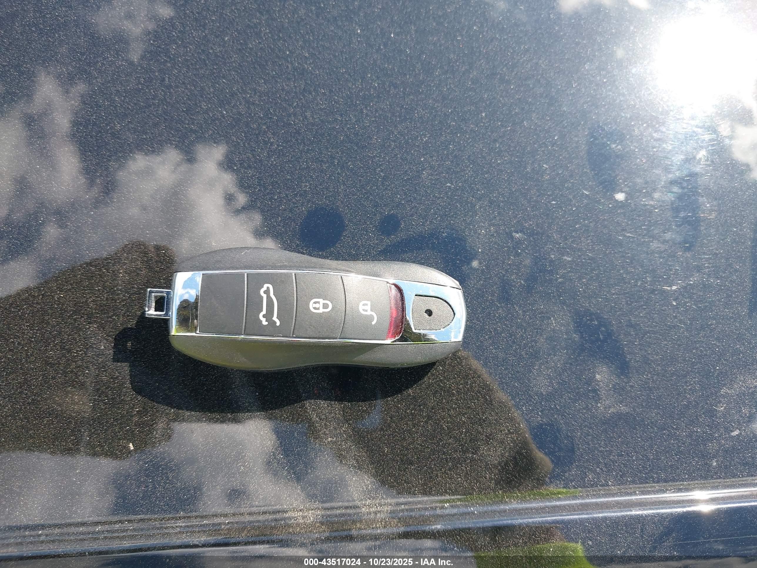 PORSCHE CAYENNE image 11