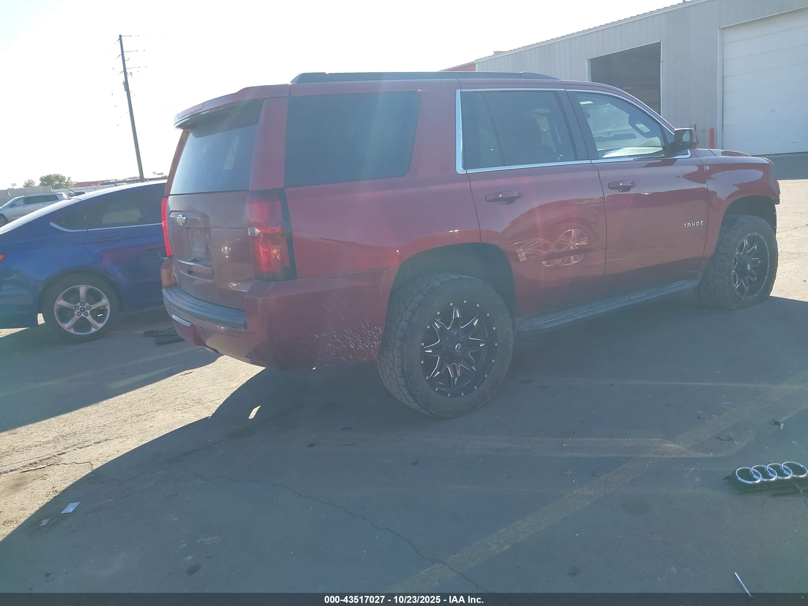 CHEVROLET TAHOE image 4