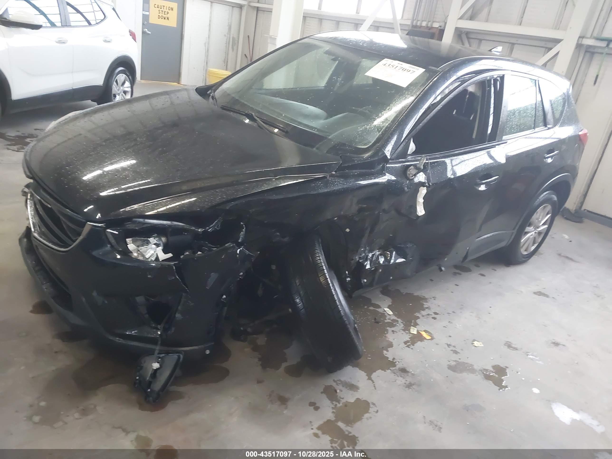 MAZDA CX-5 image 2
