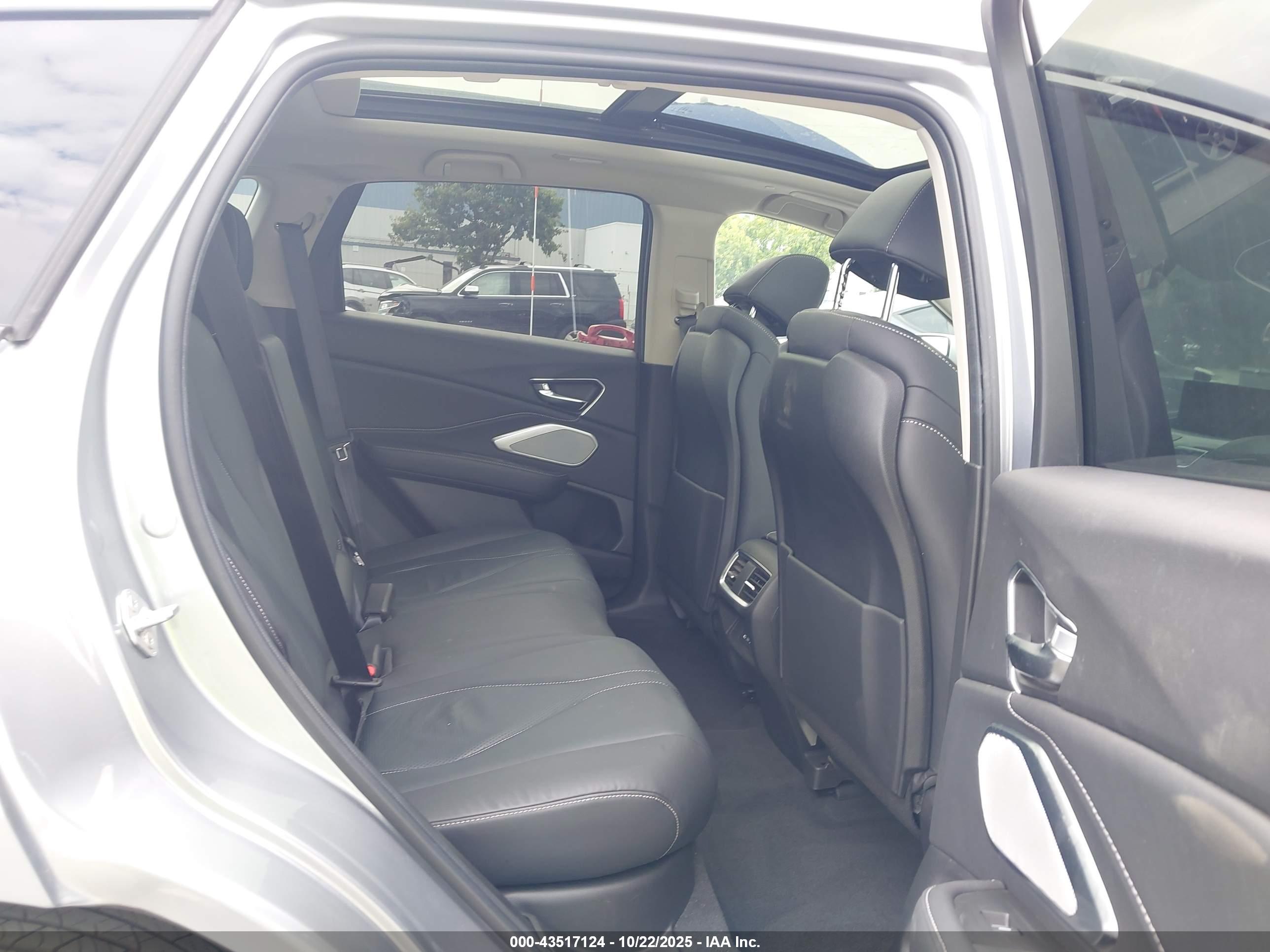 ACURA RDX image 8