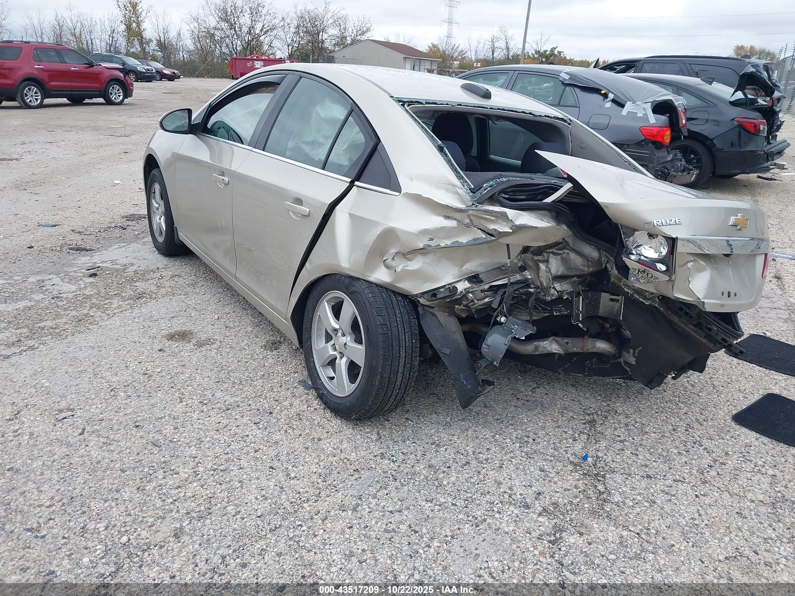 CHEVROLET CRUZE image 3