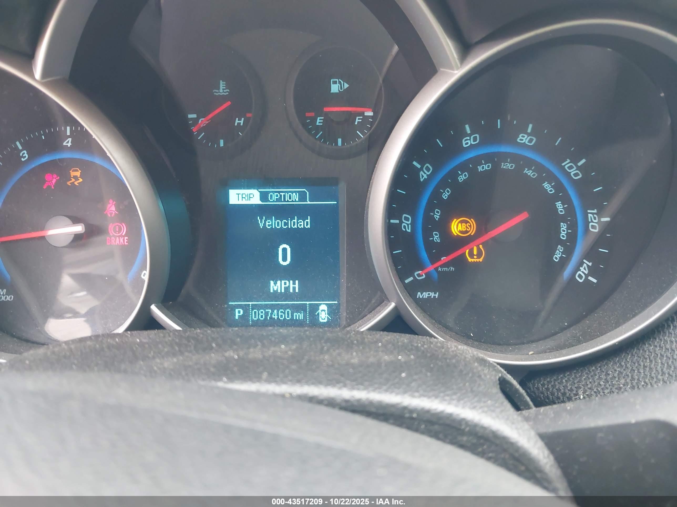 CHEVROLET CRUZE image 7