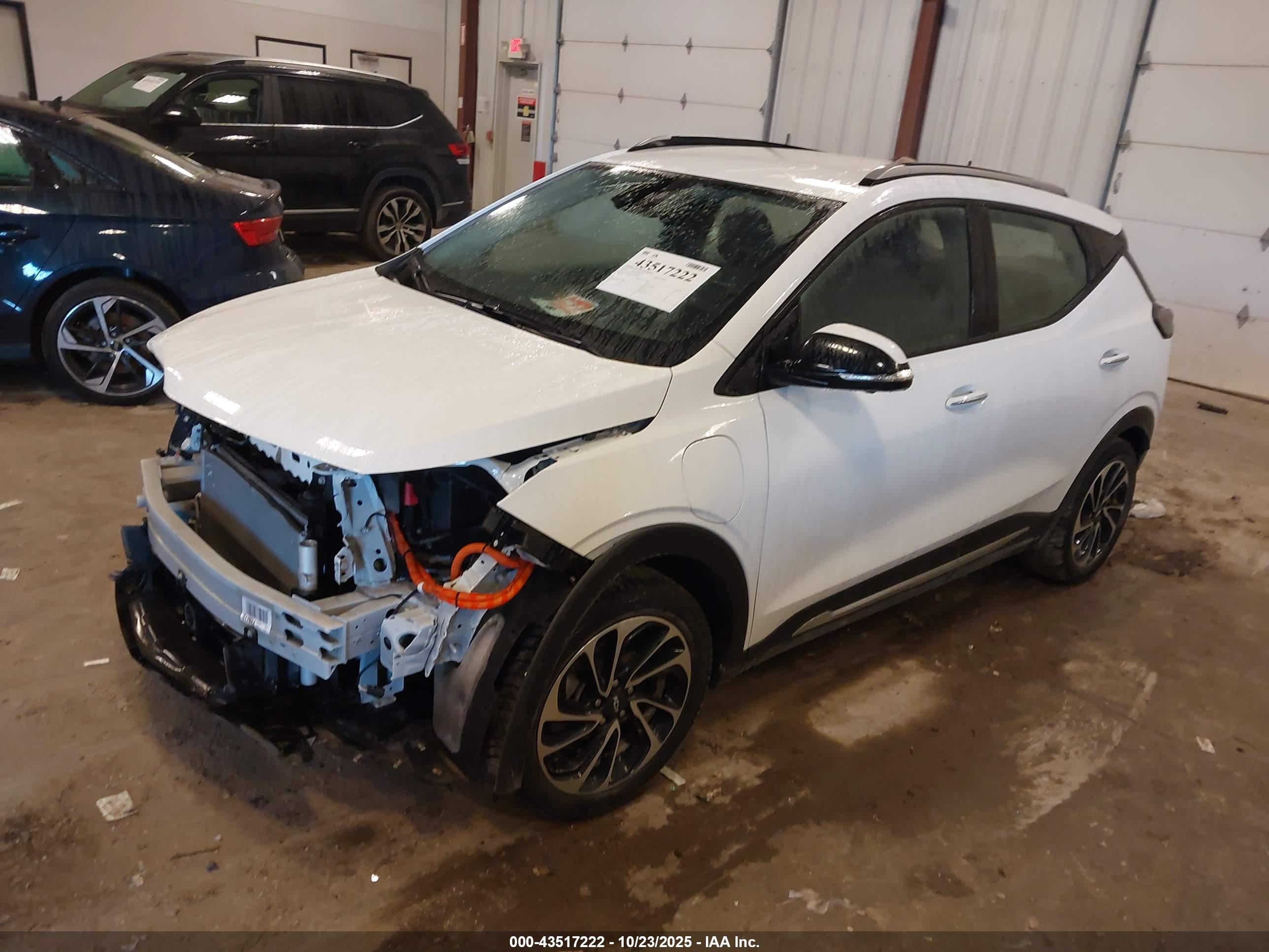 CHEVROLET BOLT image 2
