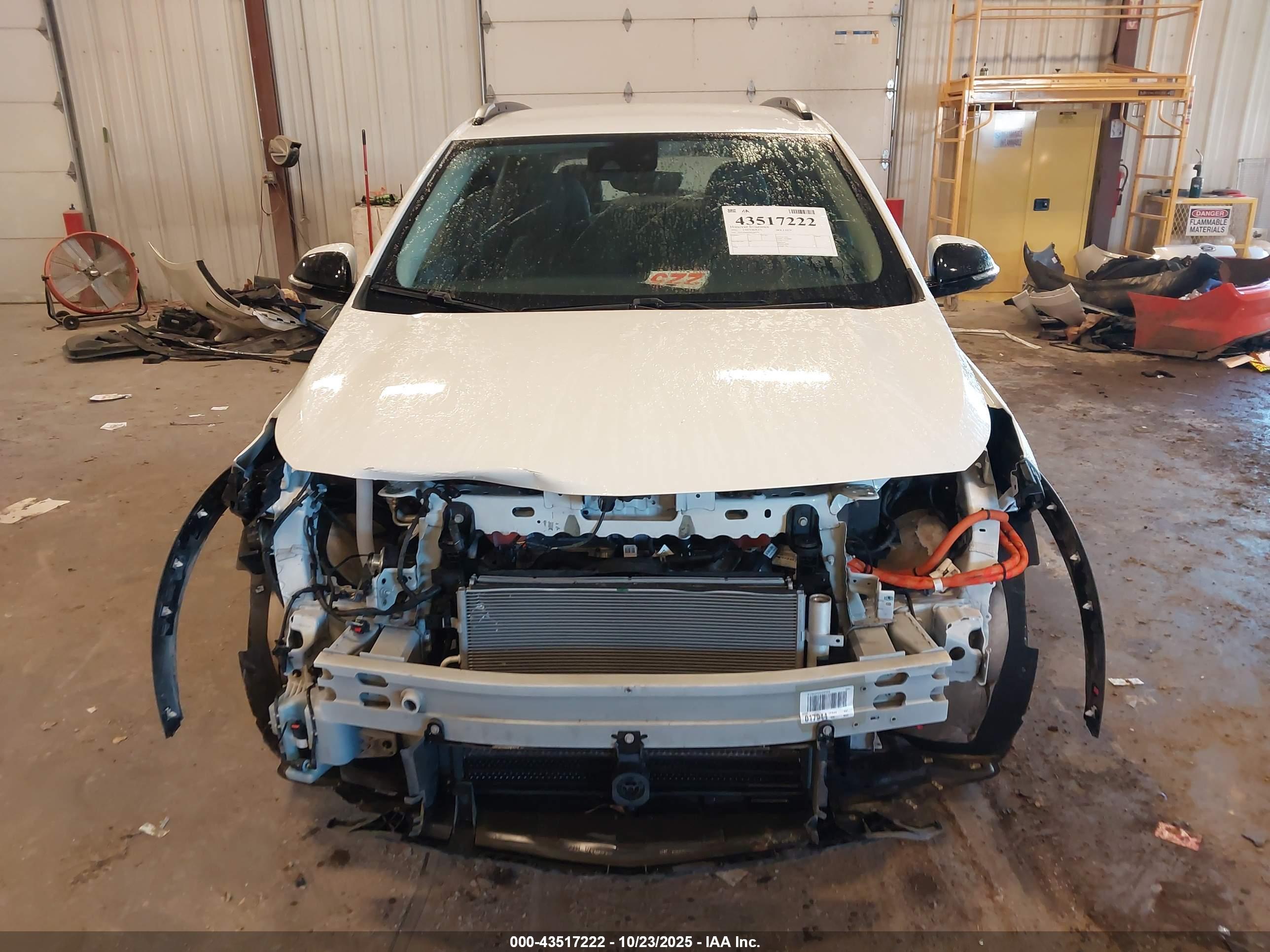 CHEVROLET BOLT image 6