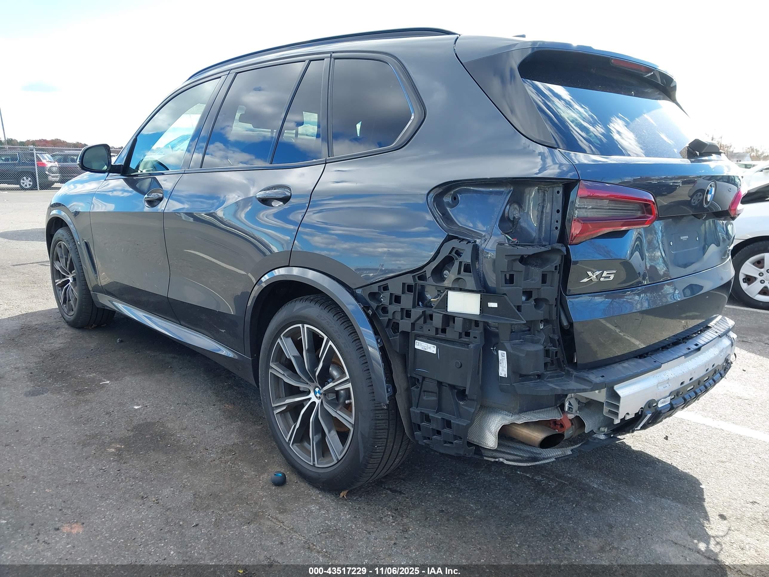 BMW X5 image 3