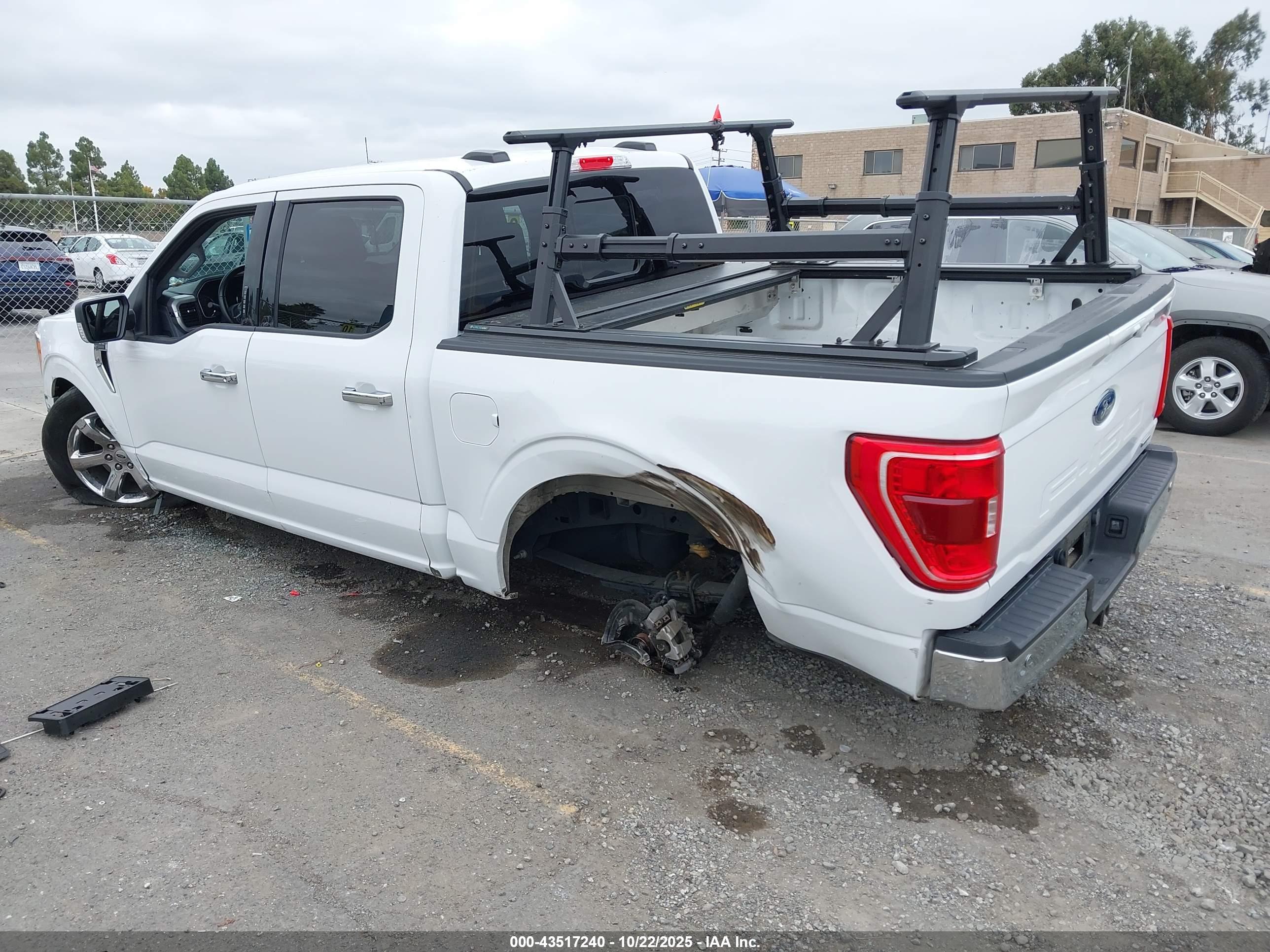 FORD F-150 image 3