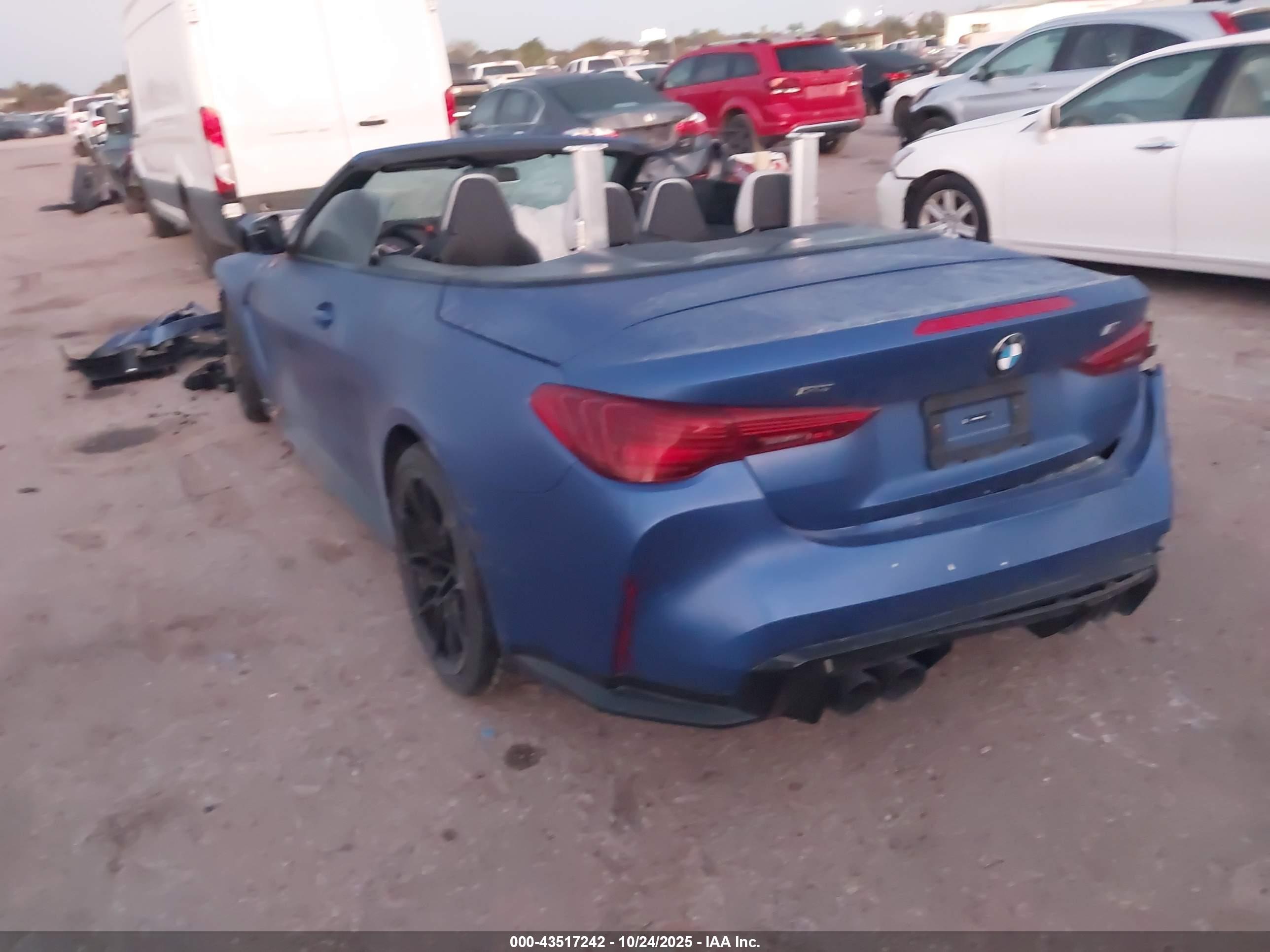 BMW M4 image 3