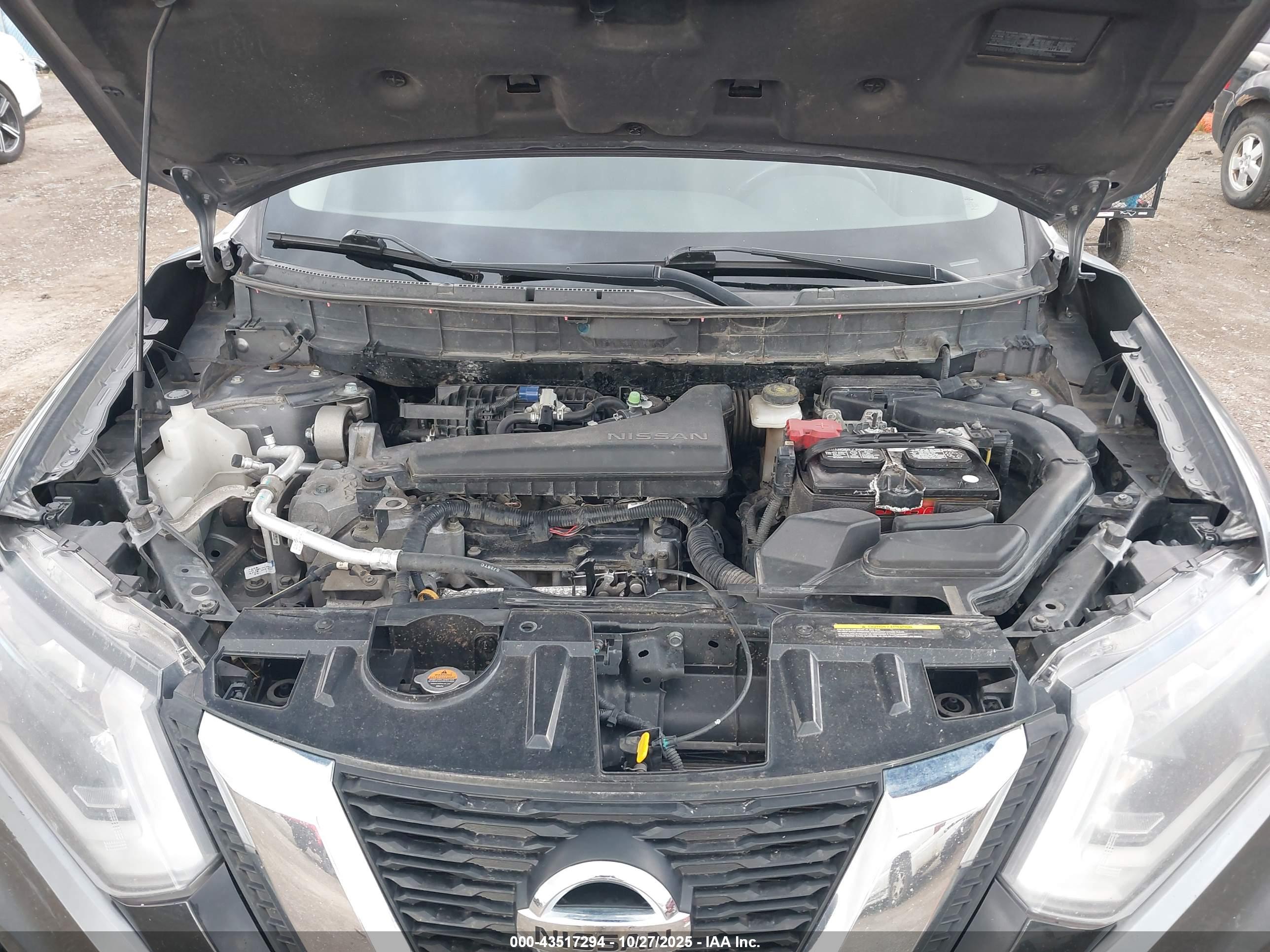 NISSAN ROGUE image 10